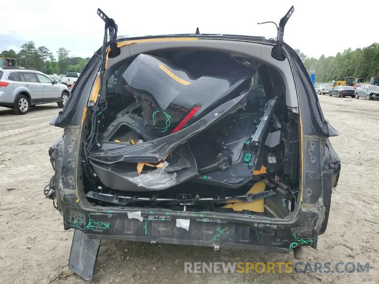 6 Photograph of a damaged car 5FNRL6H98LB037422 HONDA ODYSSEY 2020