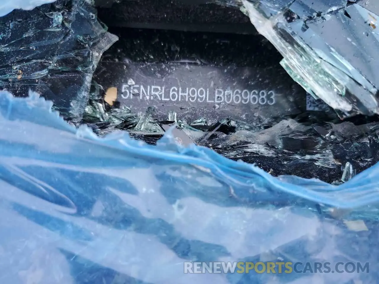 13 Photograph of a damaged car 5FNRL6H99LB069683 HONDA ODYSSEY 2020