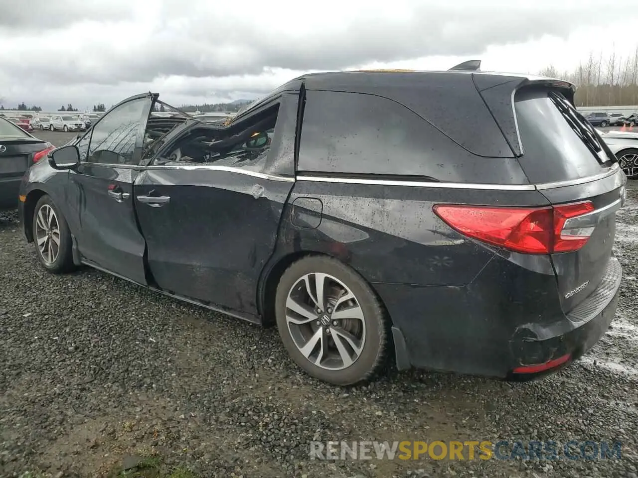 2 Photograph of a damaged car 5FNRL6H99LB069683 HONDA ODYSSEY 2020