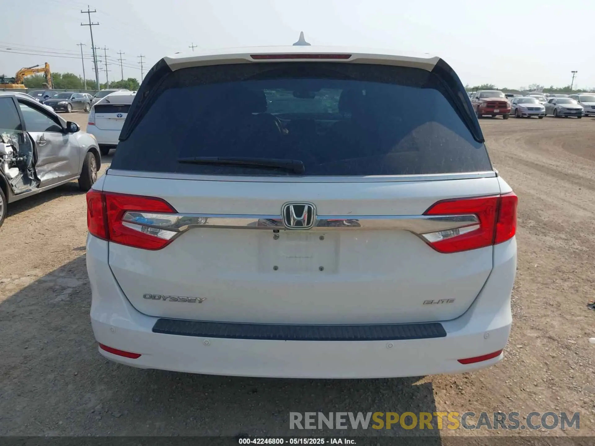 16 Photograph of a damaged car 5FNRL6H9XLB040967 HONDA ODYSSEY 2020