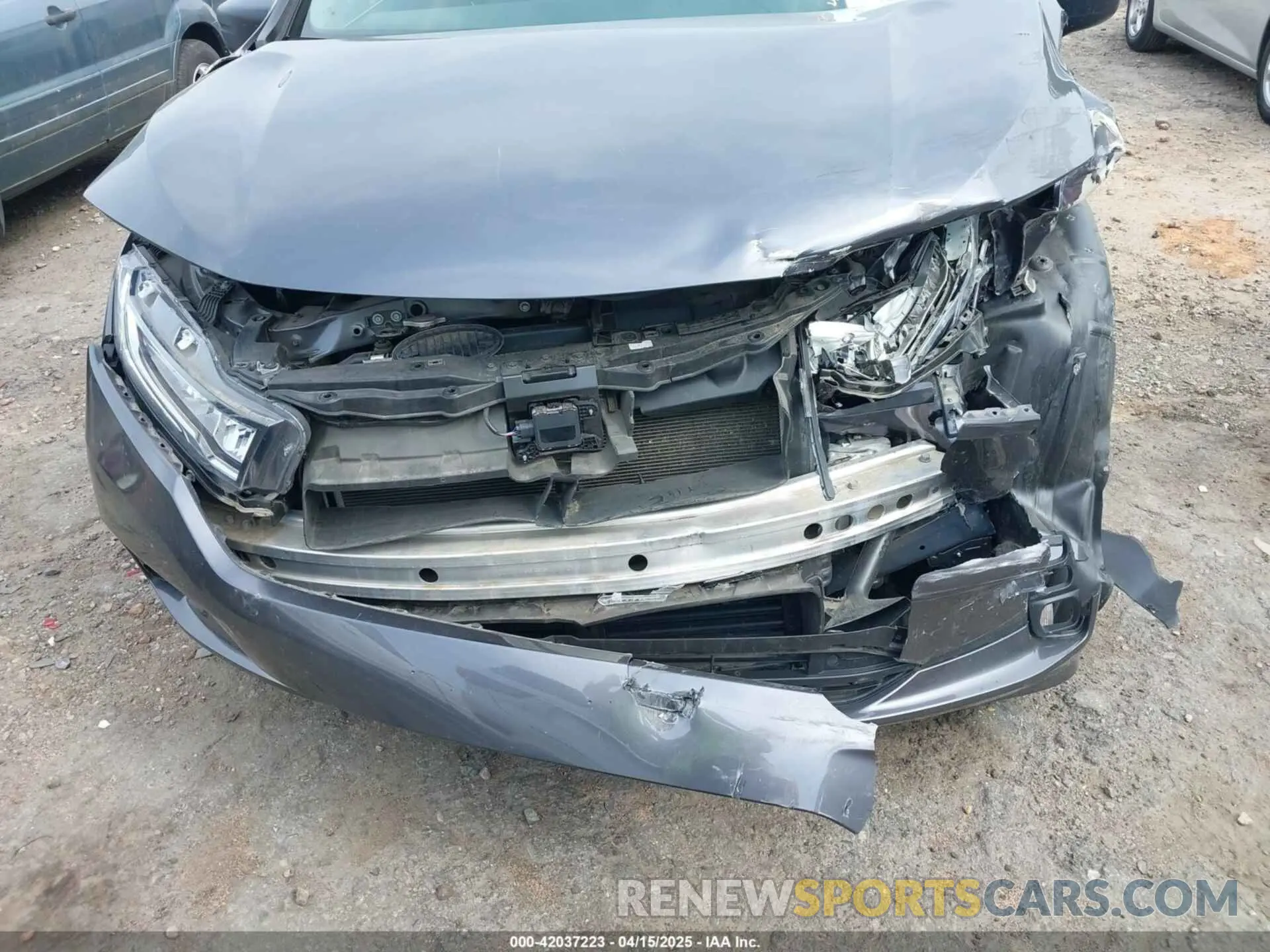 18 Photograph of a damaged car 5FNRL6H20MB009280 HONDA ODYSSEY 2021