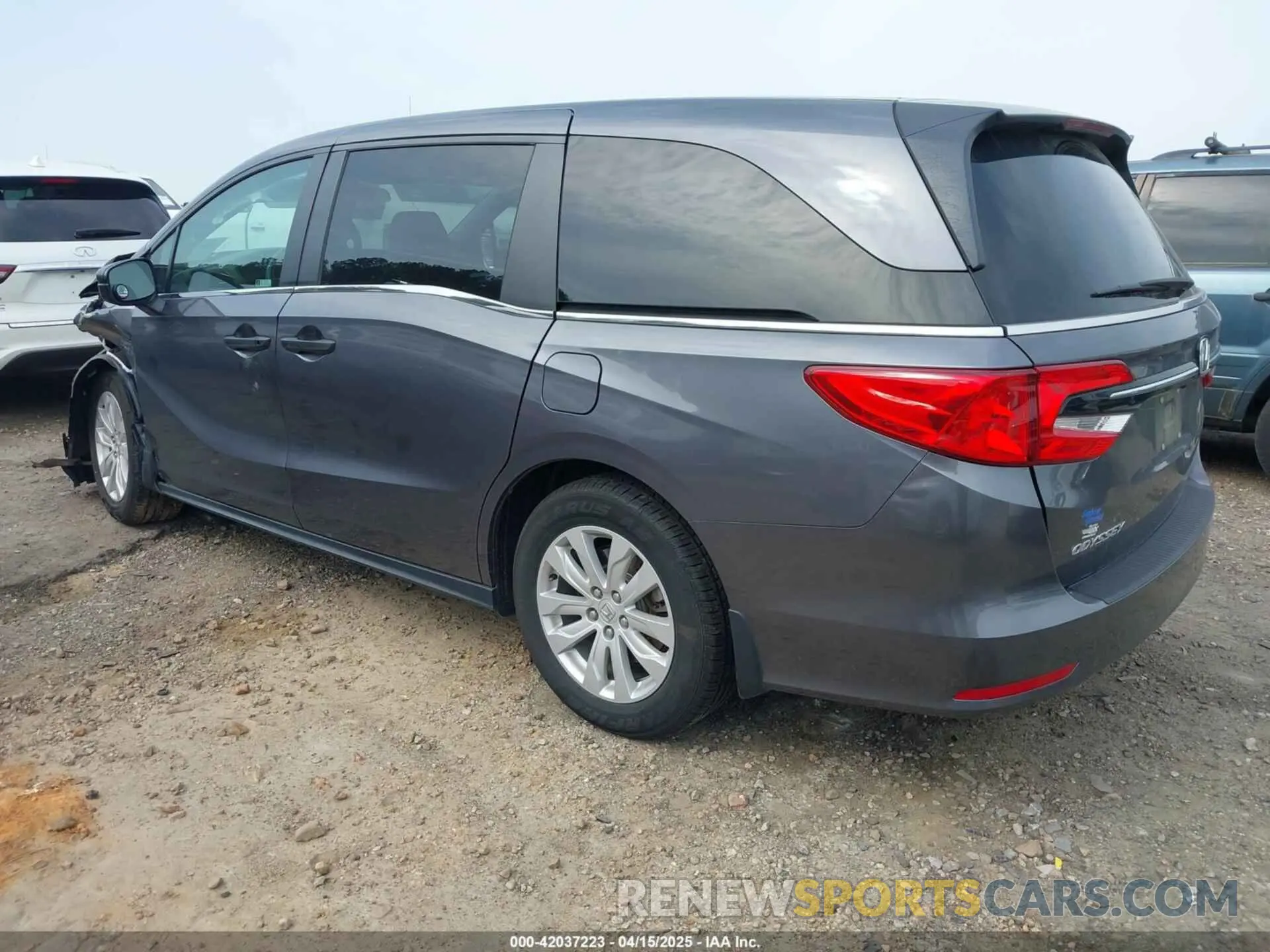 3 Photograph of a damaged car 5FNRL6H20MB009280 HONDA ODYSSEY 2021