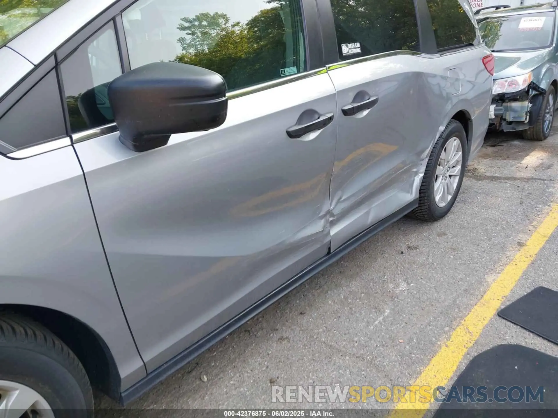 6 Photograph of a damaged car 5FNRL6H24MB043075 HONDA ODYSSEY 2021