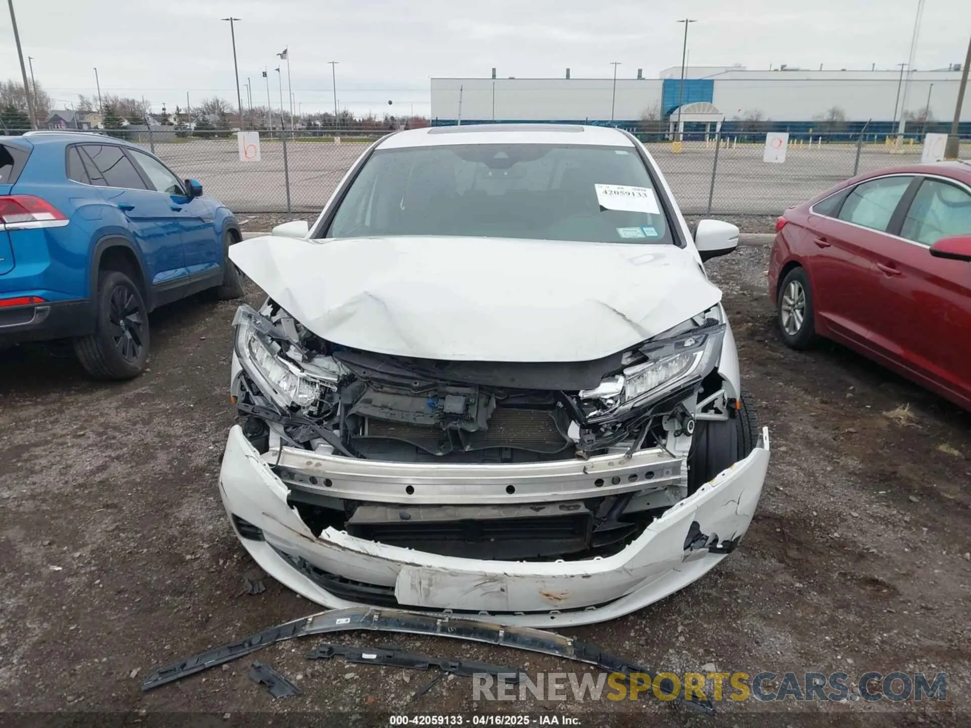 11 Photograph of a damaged car 5FNRL6H71MB039822 HONDA ODYSSEY 2021