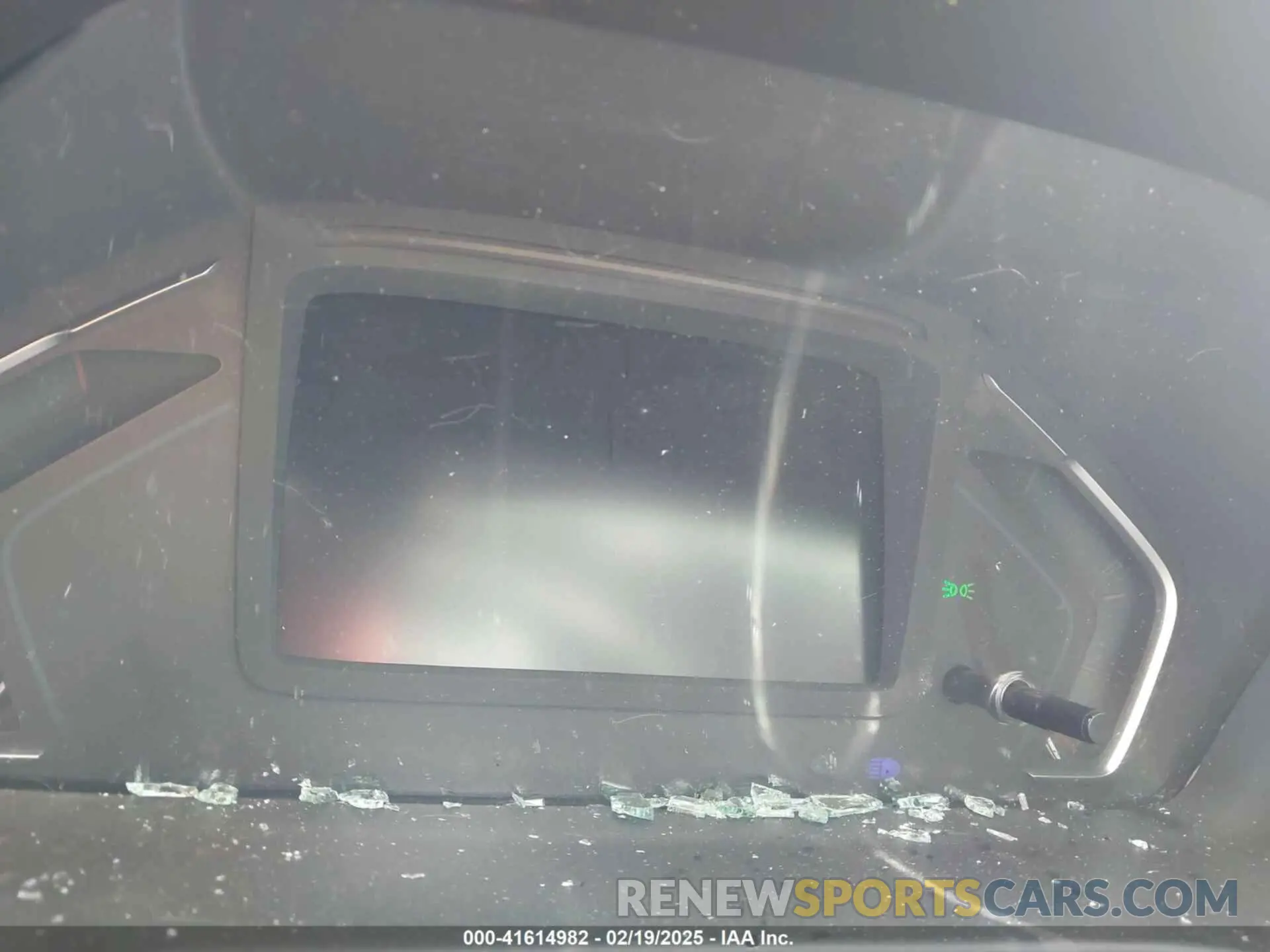 16 Photograph of a damaged car 5FNRL6H73MB019913 HONDA ODYSSEY 2021