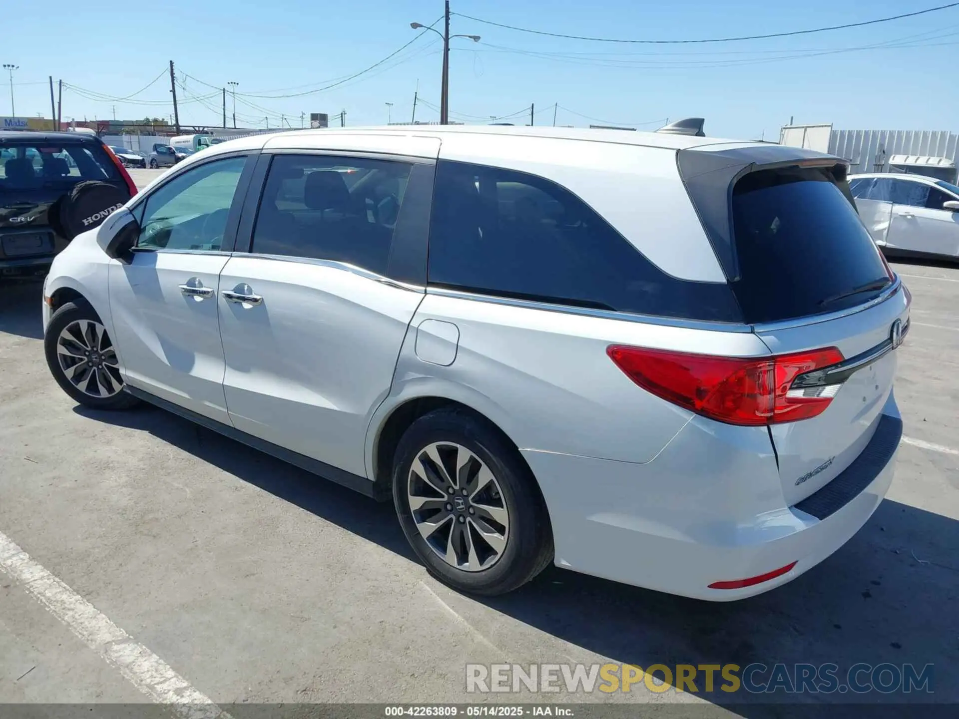 3 Photograph of a damaged car 5FNRL6H79MB003232 HONDA ODYSSEY 2021
