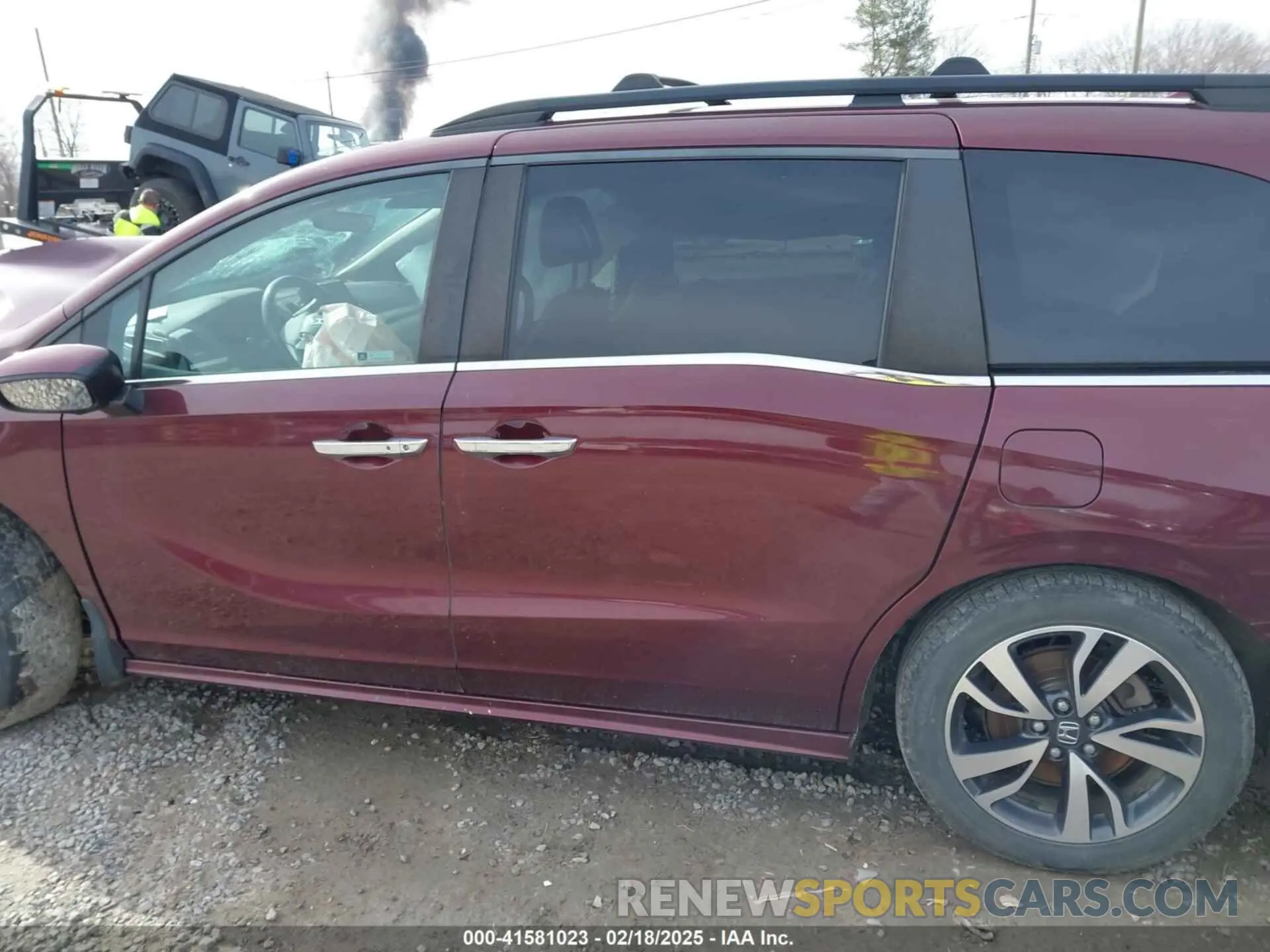13 Photograph of a damaged car 5FNRL6H80MB020994 HONDA ODYSSEY 2021