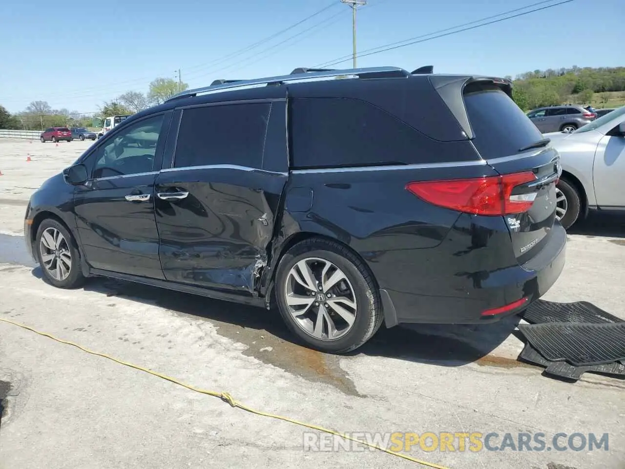 2 Photograph of a damaged car 5FNRL6H80MB036564 HONDA ODYSSEY 2021