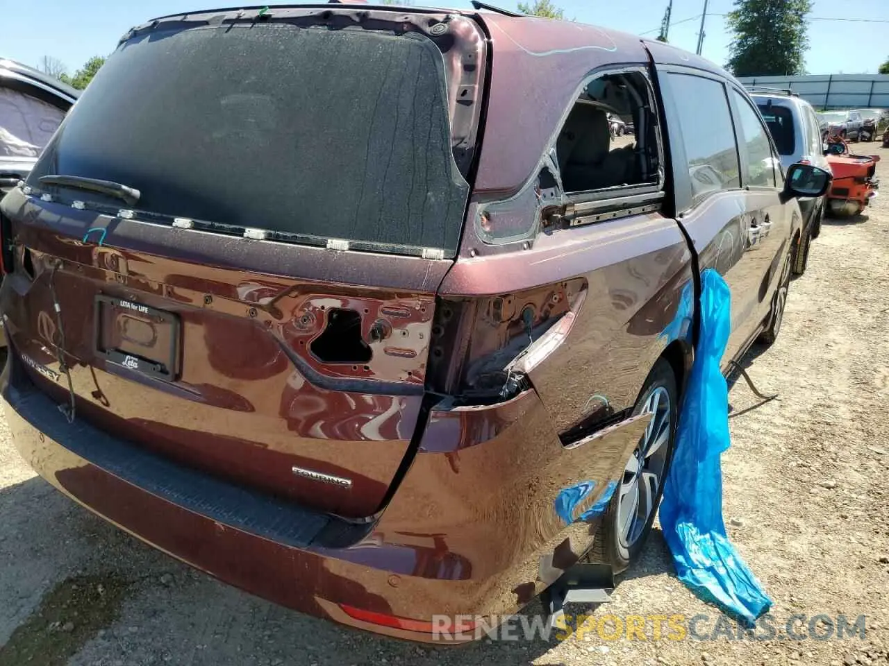 3 Photograph of a damaged car 5FNRL6H81MB014637 HONDA ODYSSEY 2021