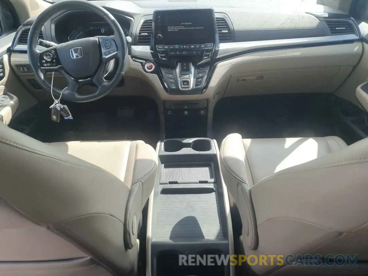 8 Photograph of a damaged car 5FNRL6H87MB016571 HONDA ODYSSEY 2021