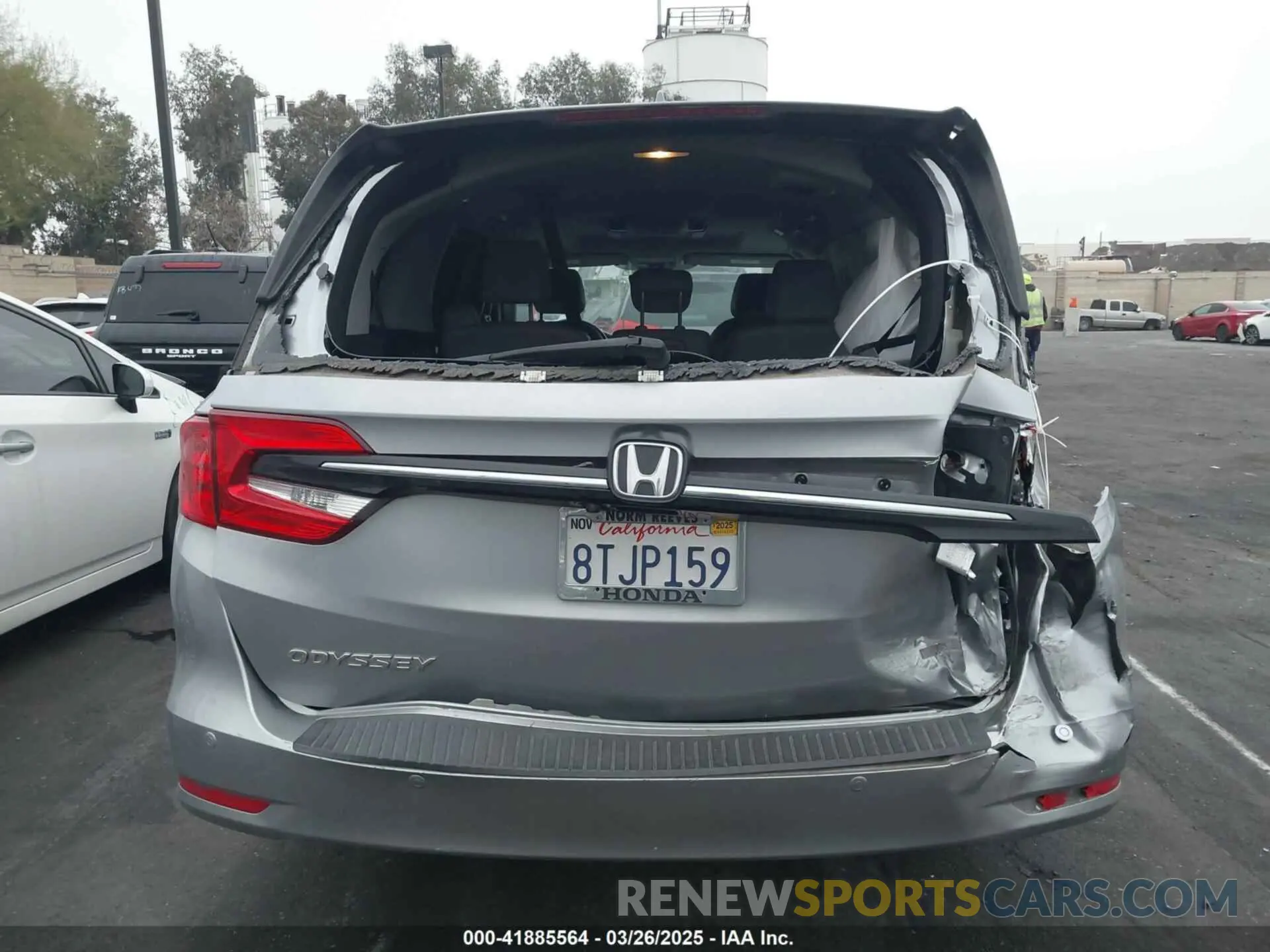 16 Photograph of a damaged car 5FNRL6H88MB000217 HONDA ODYSSEY 2021