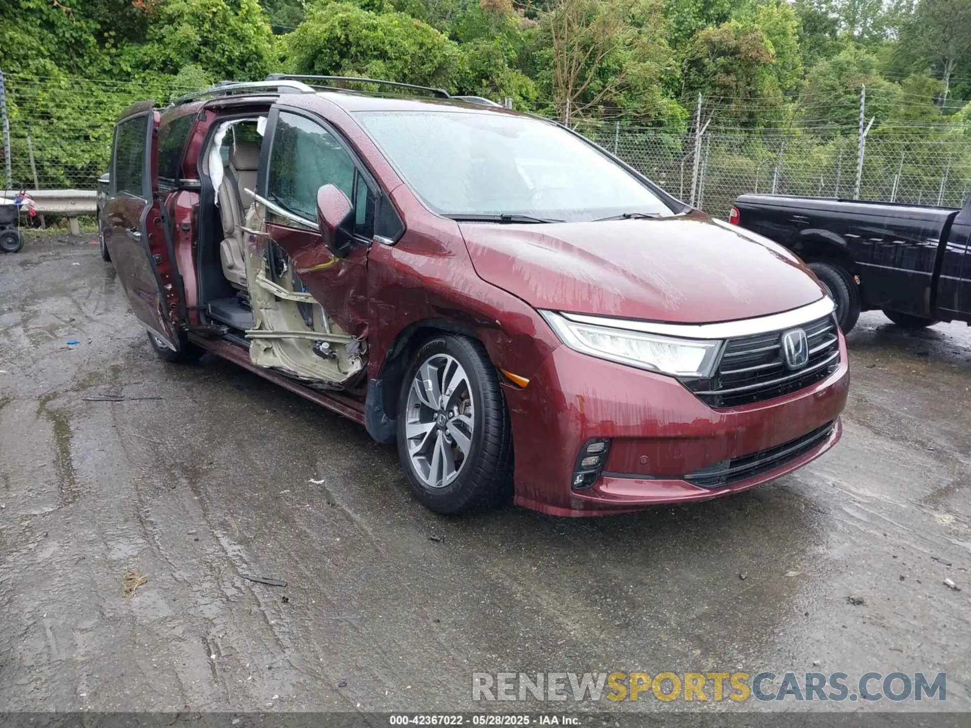 1 Photograph of a damaged car 5FNRL6H88MB006938 HONDA ODYSSEY 2021