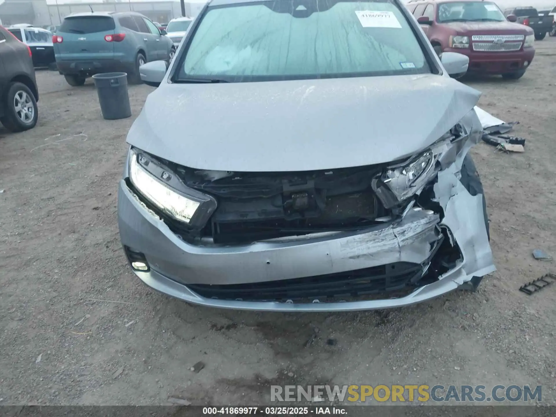 13 Photograph of a damaged car 5FNRL6H99MB019349 HONDA ODYSSEY 2021