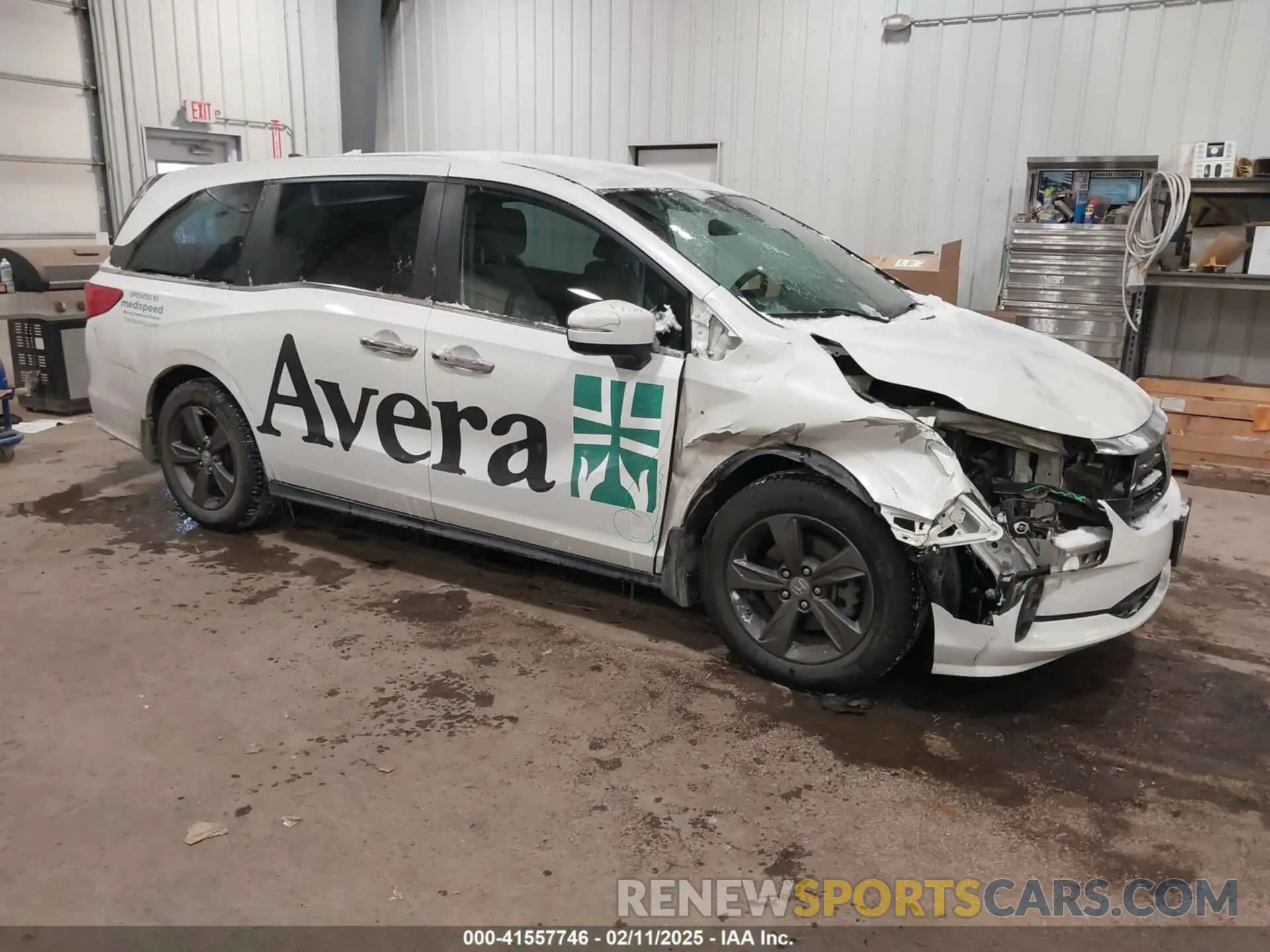 1 Photograph of a damaged car 5FNRL6H59NB033332 HONDA ODYSSEY 2022