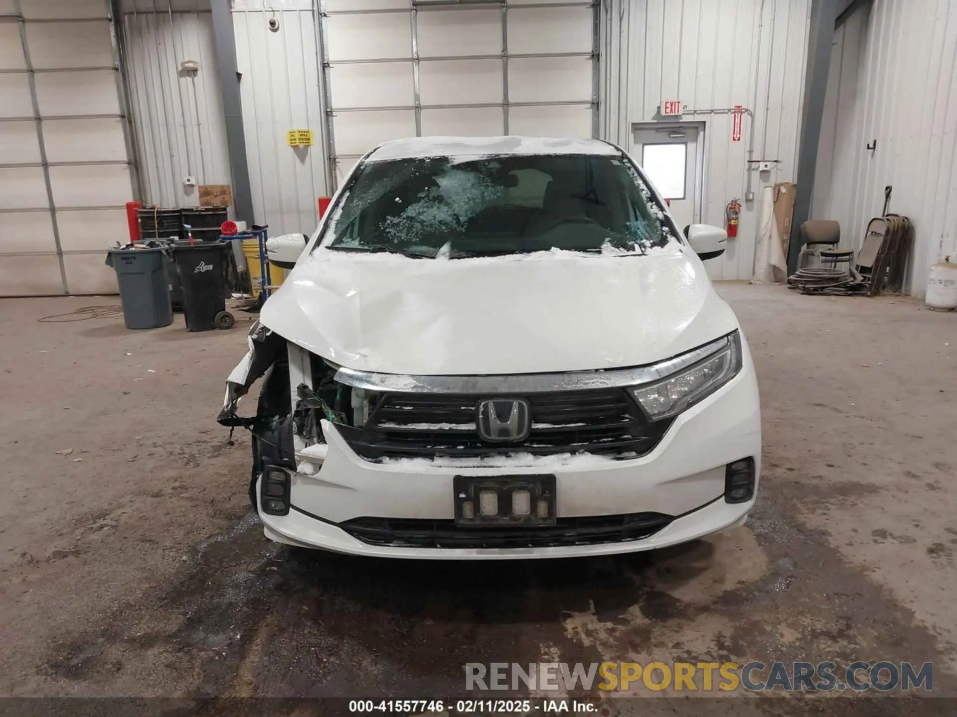 12 Photograph of a damaged car 5FNRL6H59NB033332 HONDA ODYSSEY 2022