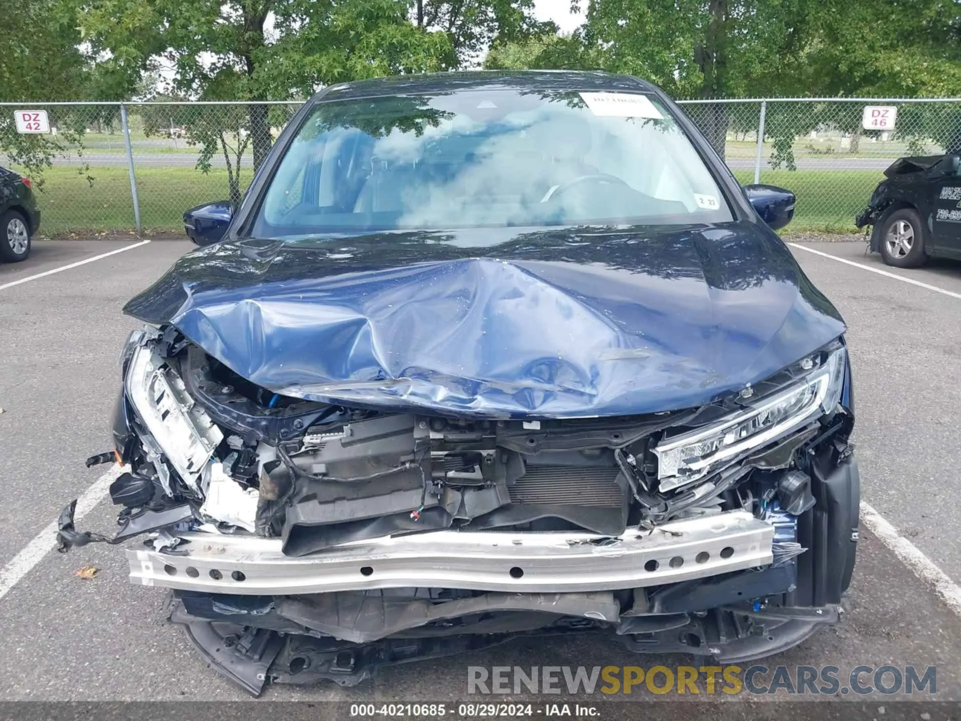 13 Photograph of a damaged car 5FNRL6H70NB053843 HONDA ODYSSEY 2022
