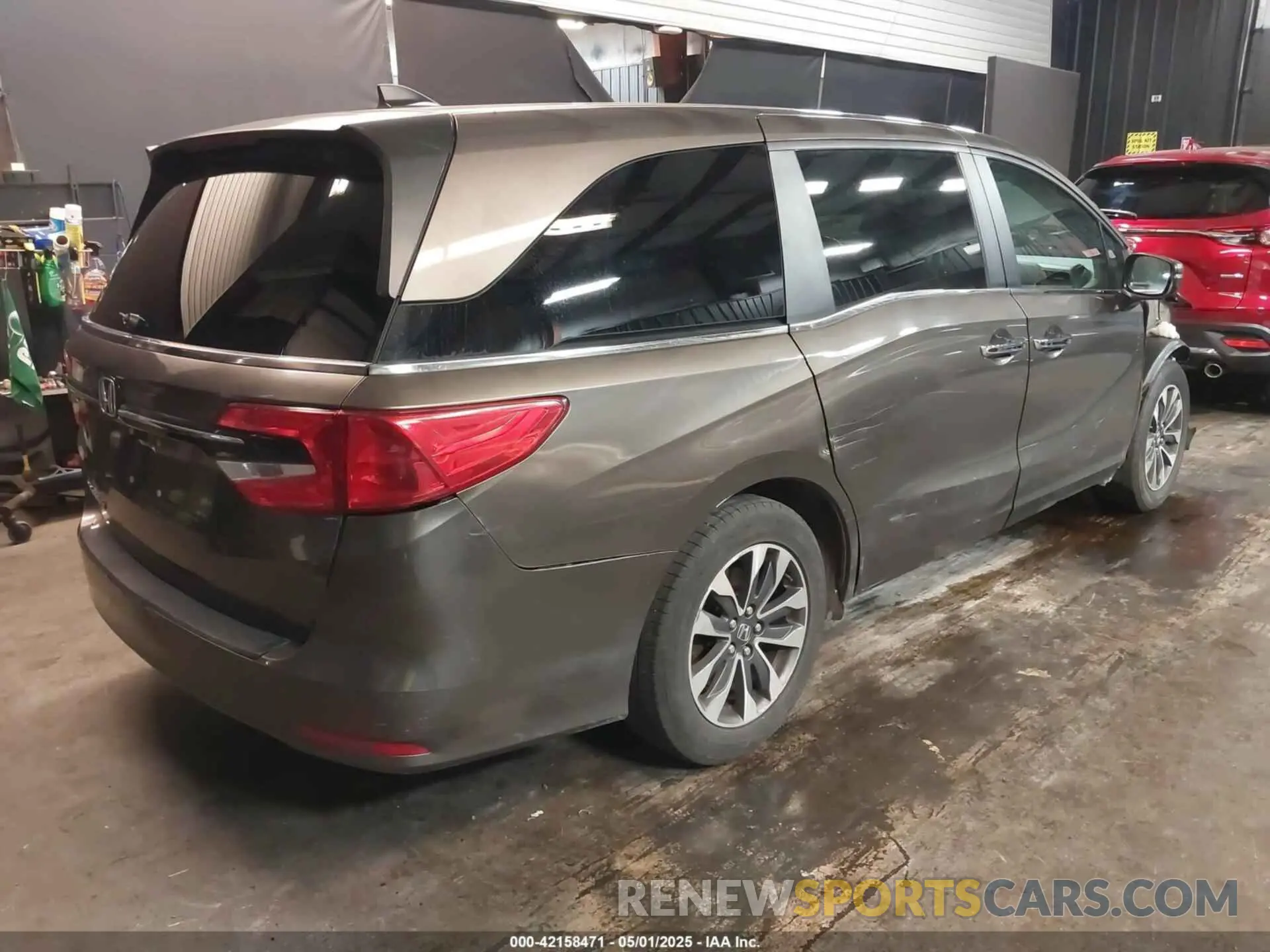 4 Photograph of a damaged car 5FNRL6H70NB062848 HONDA ODYSSEY 2022