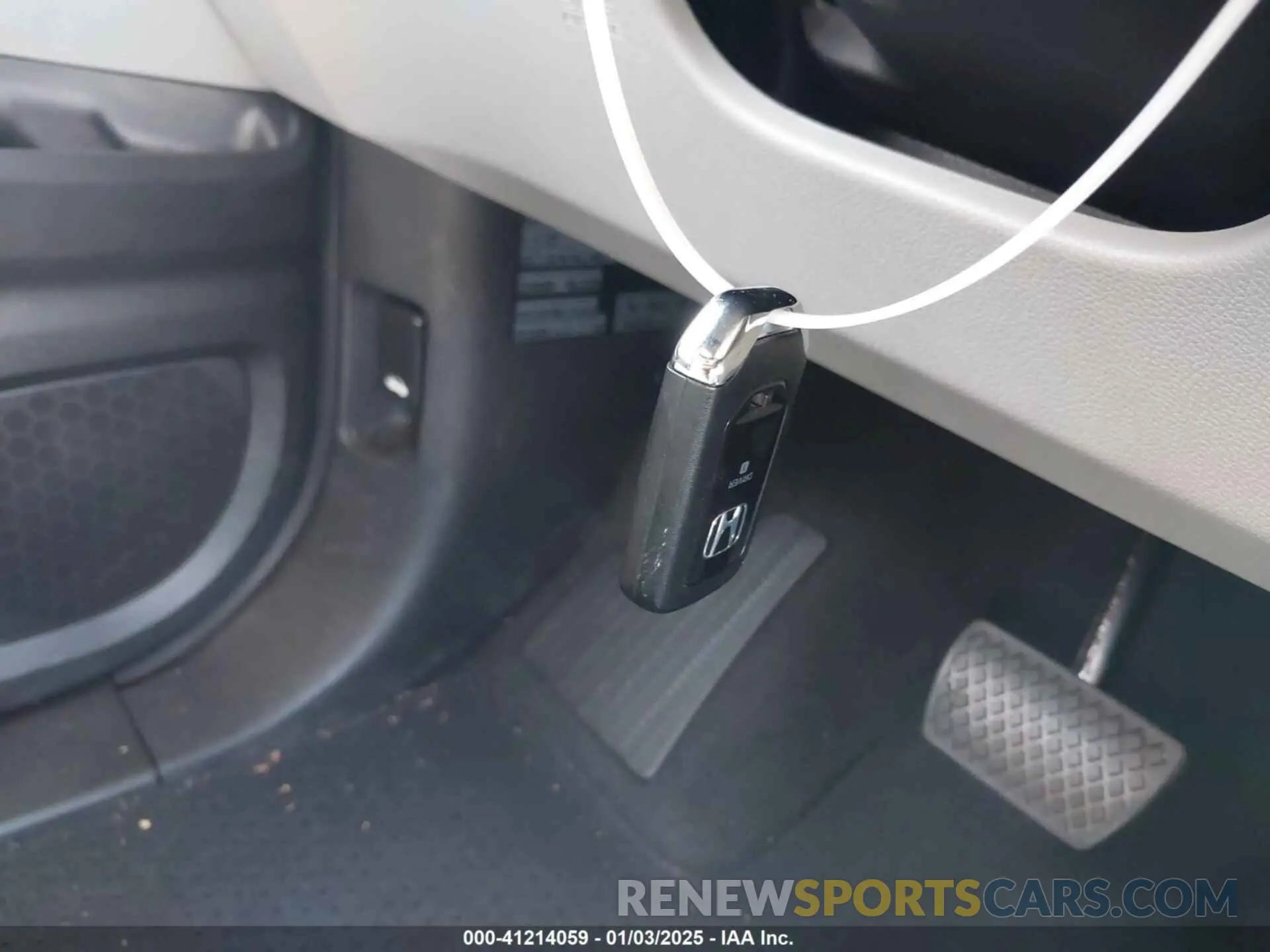 11 Photograph of a damaged car 5FNRL6H77NB013825 HONDA ODYSSEY 2022