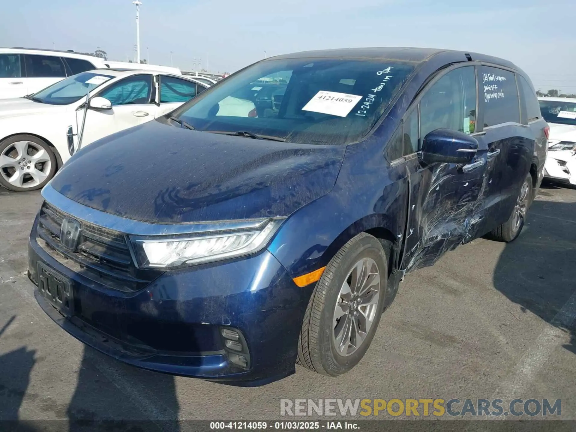 2 Photograph of a damaged car 5FNRL6H77NB013825 HONDA ODYSSEY 2022