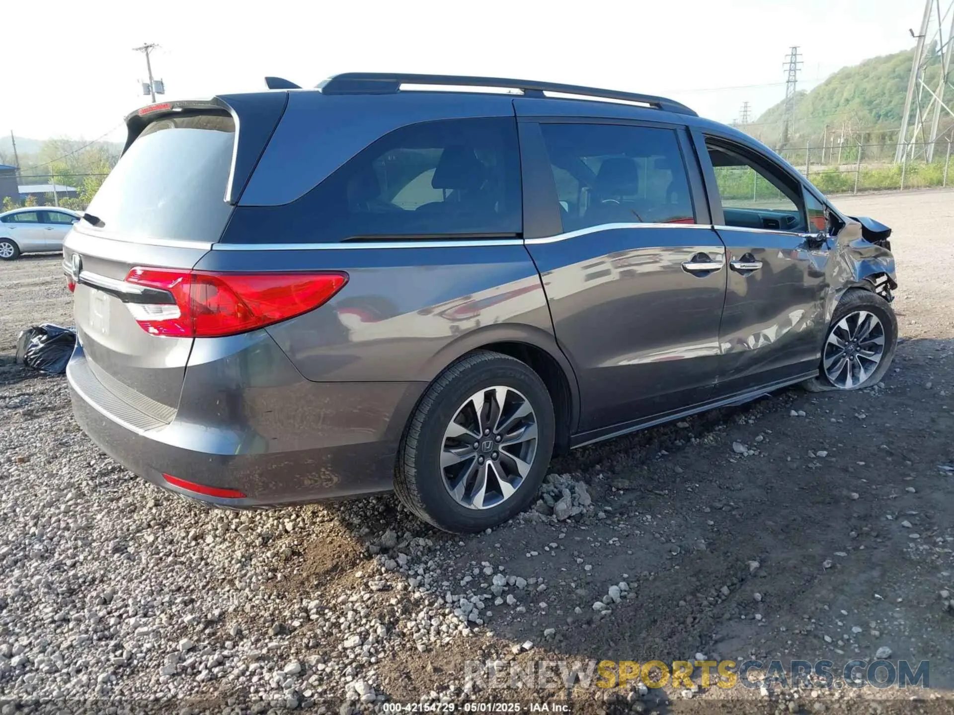 4 Photograph of a damaged car 5FNRL6H78NB052651 HONDA ODYSSEY 2022