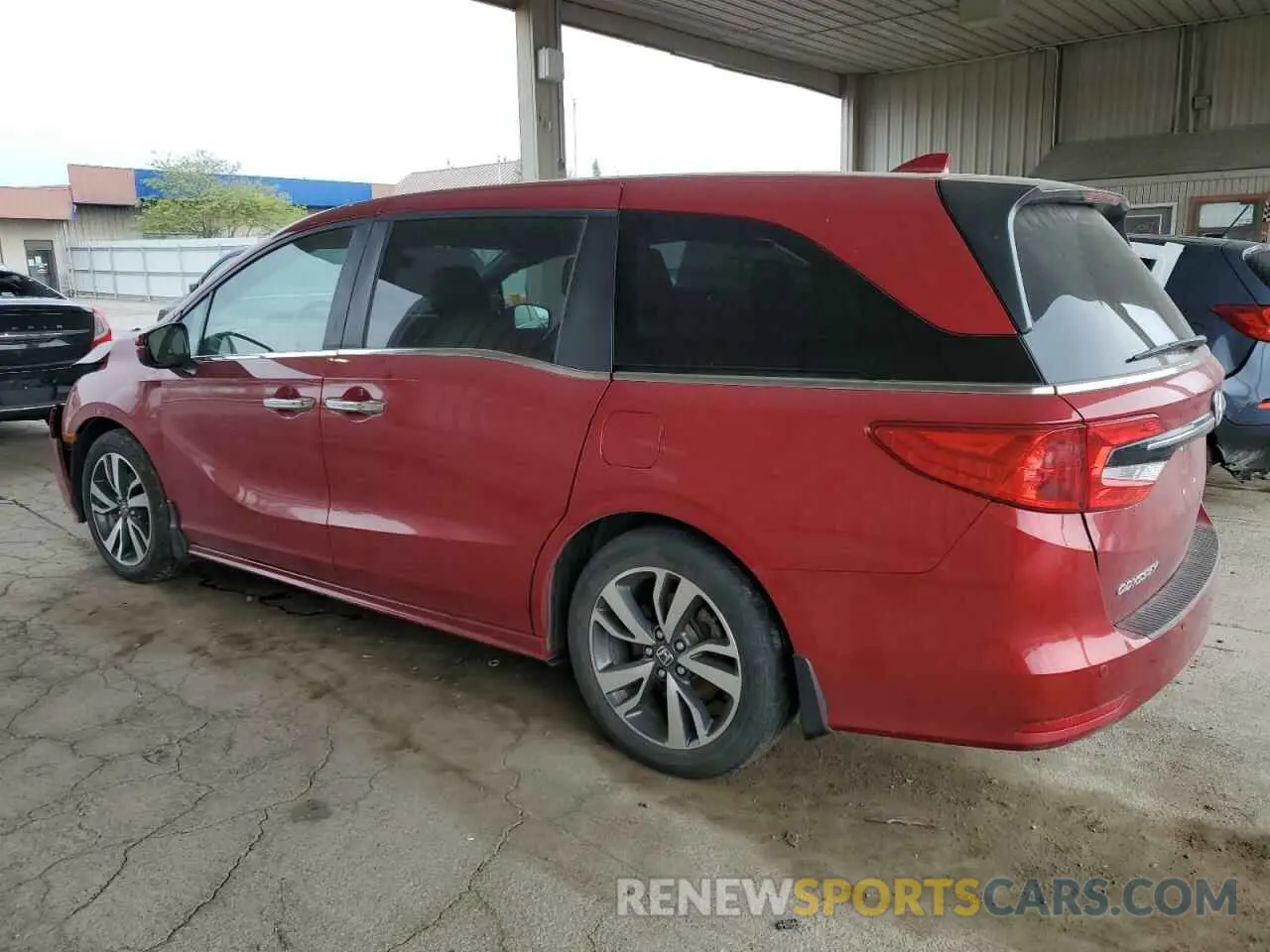 2 Photograph of a damaged car 5FNRL6H81NB017930 HONDA ODYSSEY 2022