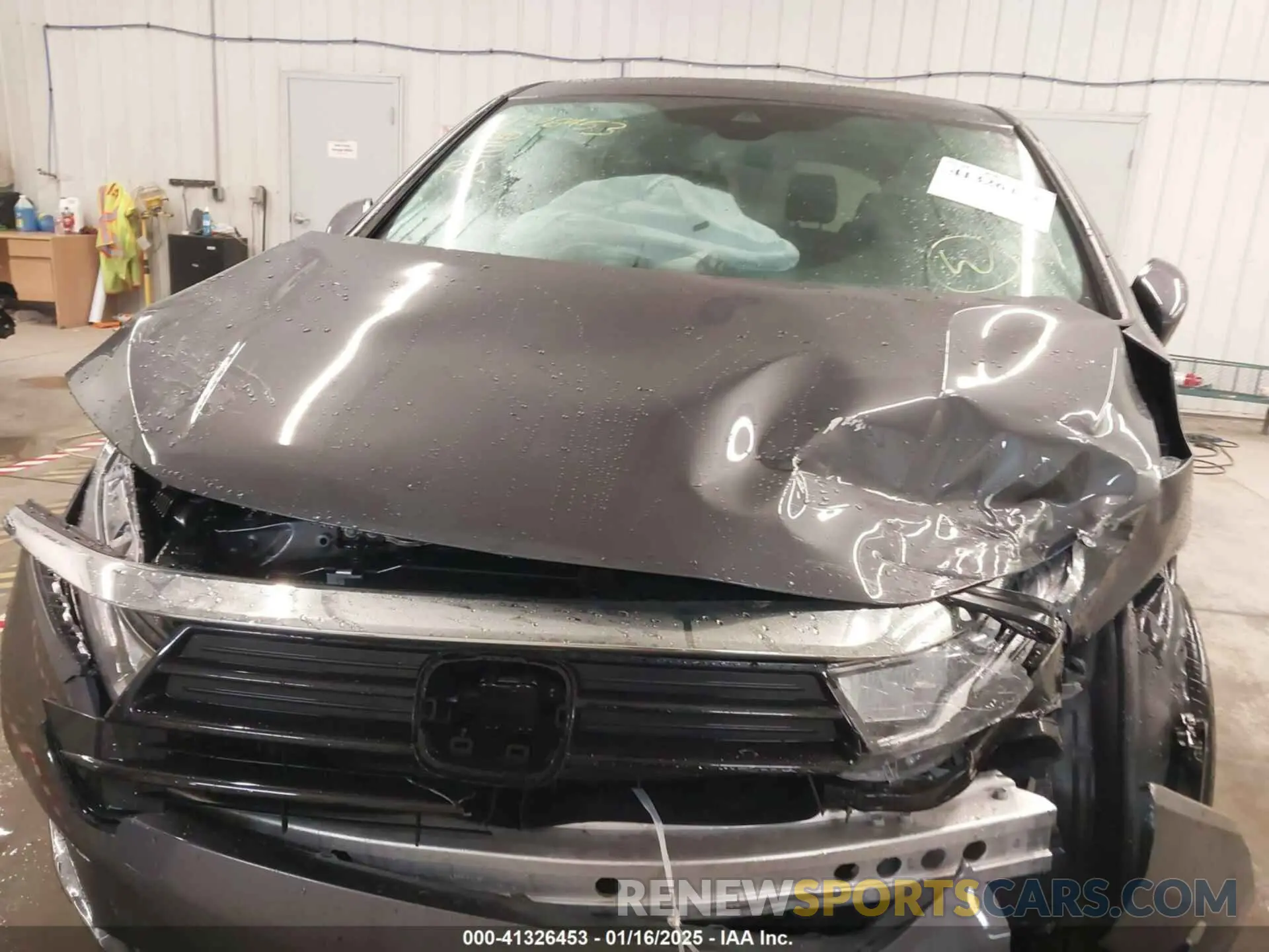 12 Photograph of a damaged car 5FNRL6H81NB023064 HONDA ODYSSEY 2022