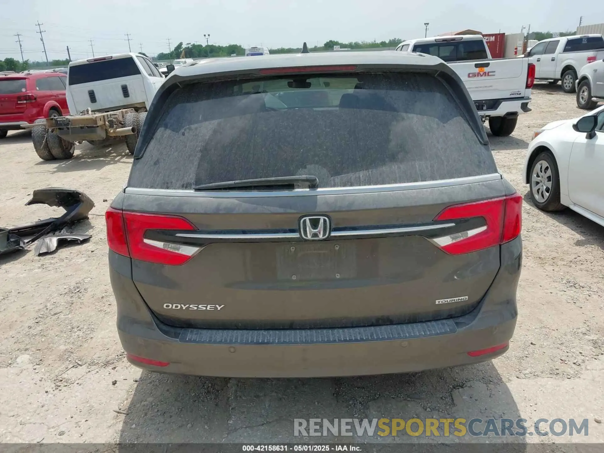 16 Photograph of a damaged car 5FNRL6H85NB052132 HONDA ODYSSEY 2022