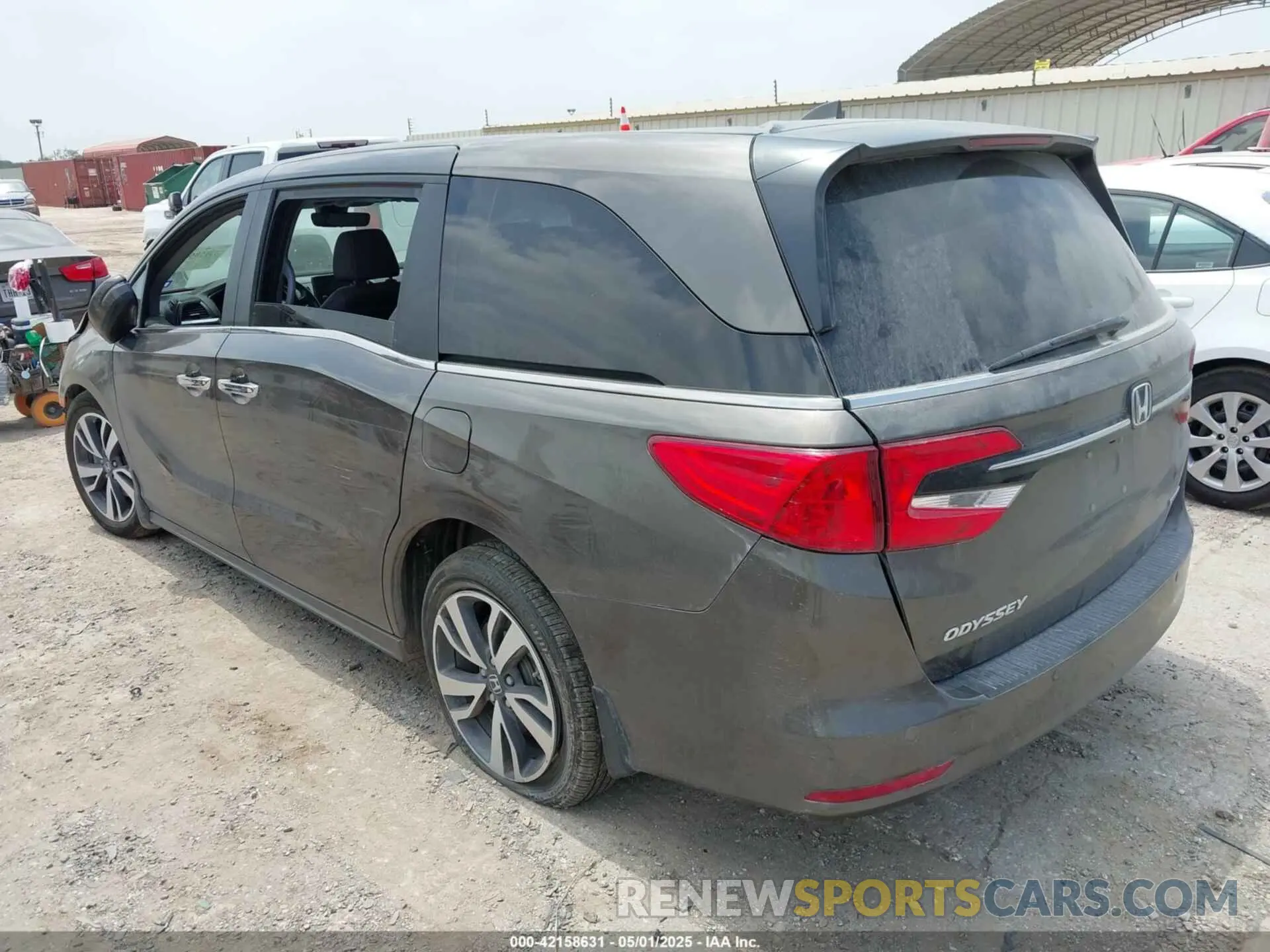 3 Photograph of a damaged car 5FNRL6H85NB052132 HONDA ODYSSEY 2022