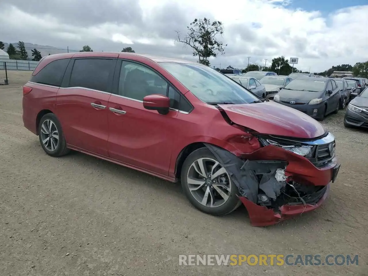 4 Photograph of a damaged car 5FNRL6H85NB067178 HONDA ODYSSEY 2022