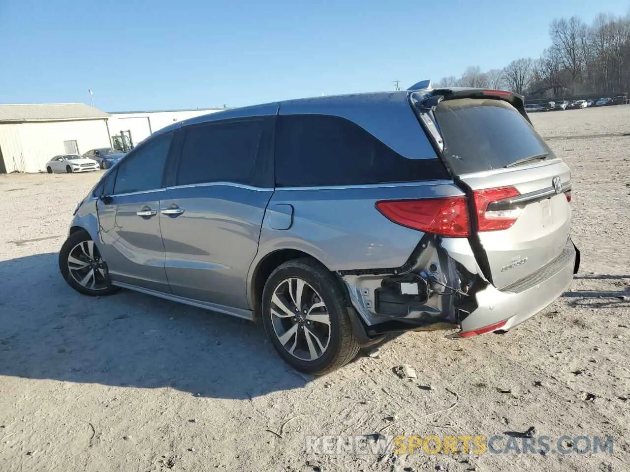 2 Photograph of a damaged car 5FNRL6H89NB048701 HONDA ODYSSEY 2022