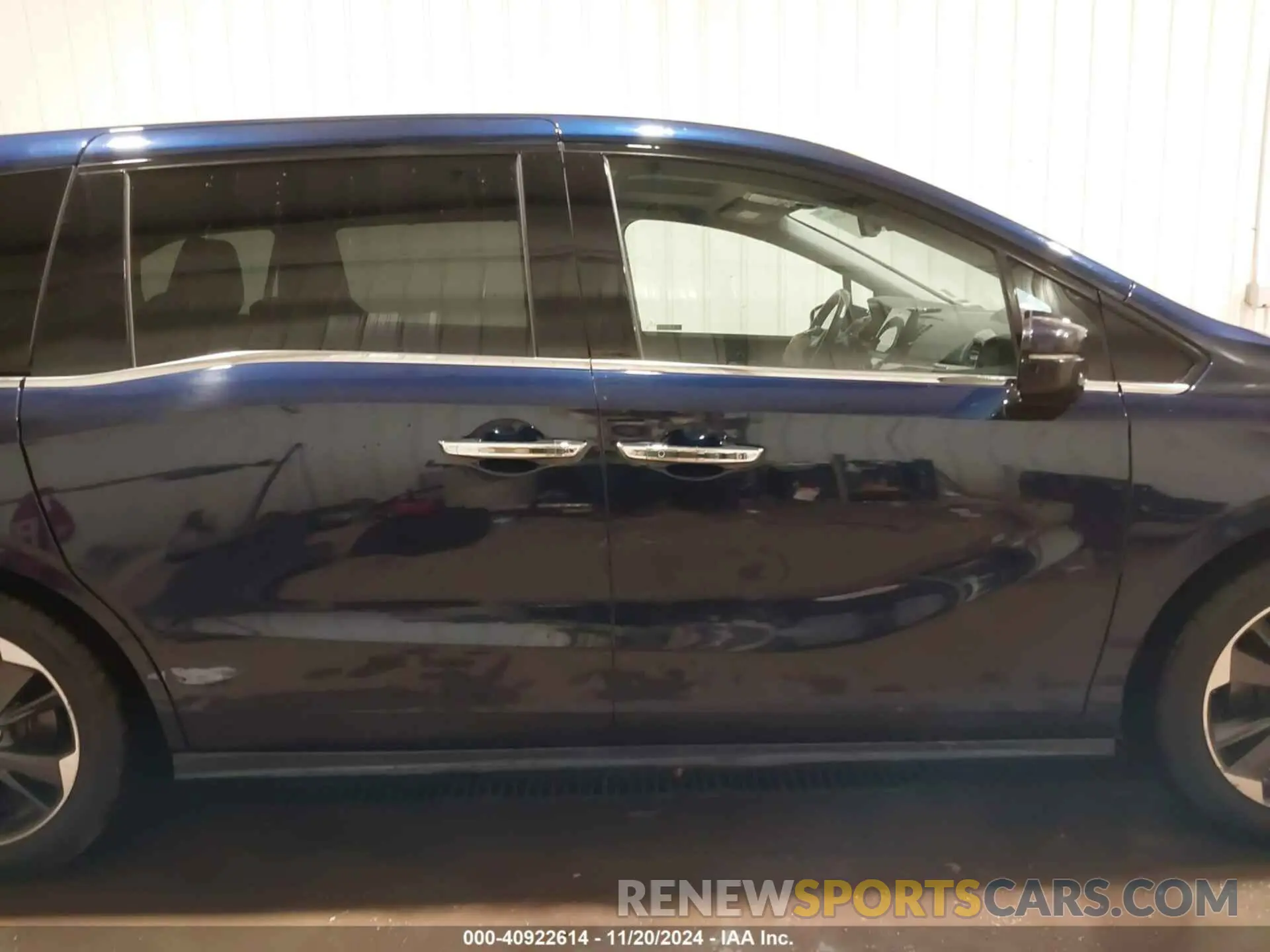 14 Photograph of a damaged car 5FNRL6H92NB011899 HONDA ODYSSEY 2022