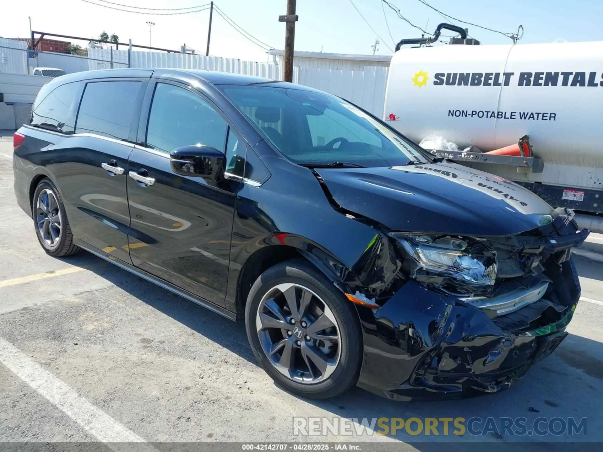 1 Photograph of a damaged car 5FNRL6H93NB051618 HONDA ODYSSEY 2022