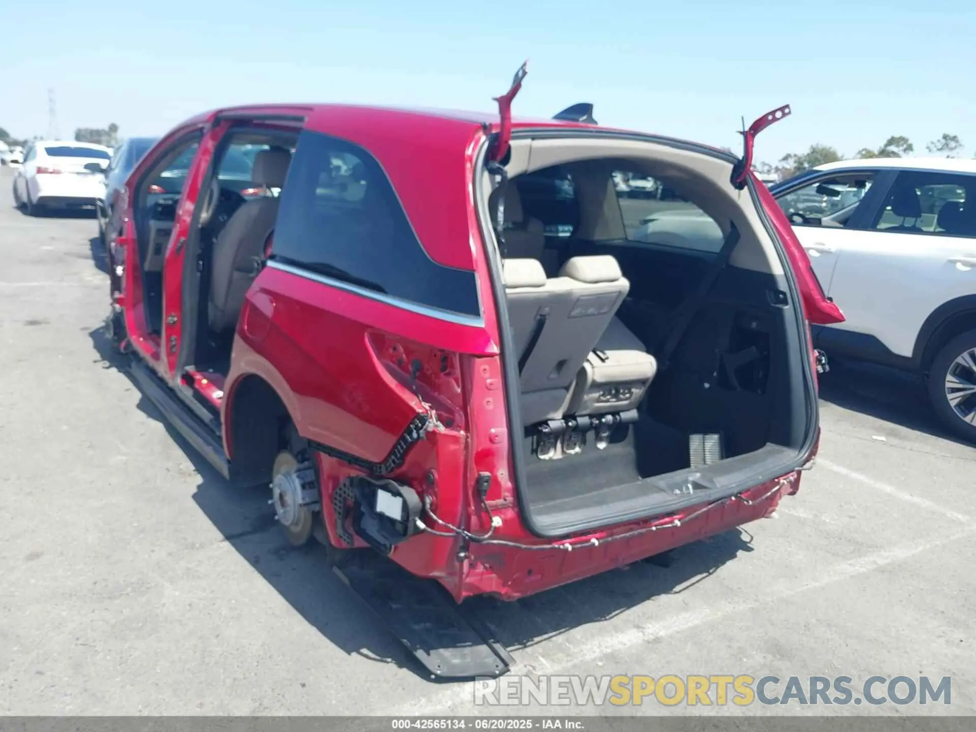 3 Photograph of a damaged car 5FNRL6H61PB068202 HONDA ODYSSEY 2023