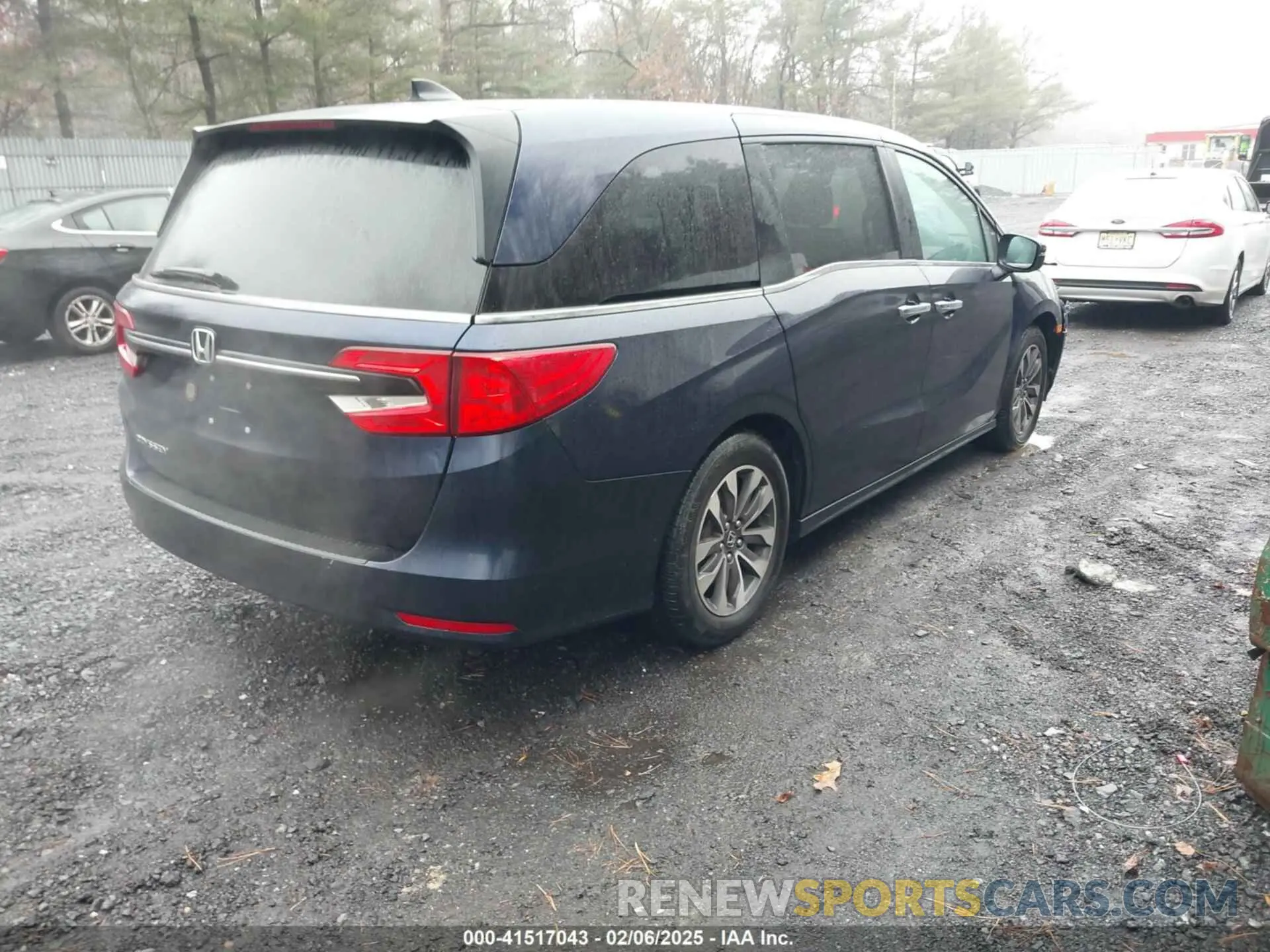 4 Photograph of a damaged car 5FNRL6H62PB036746 HONDA ODYSSEY 2023