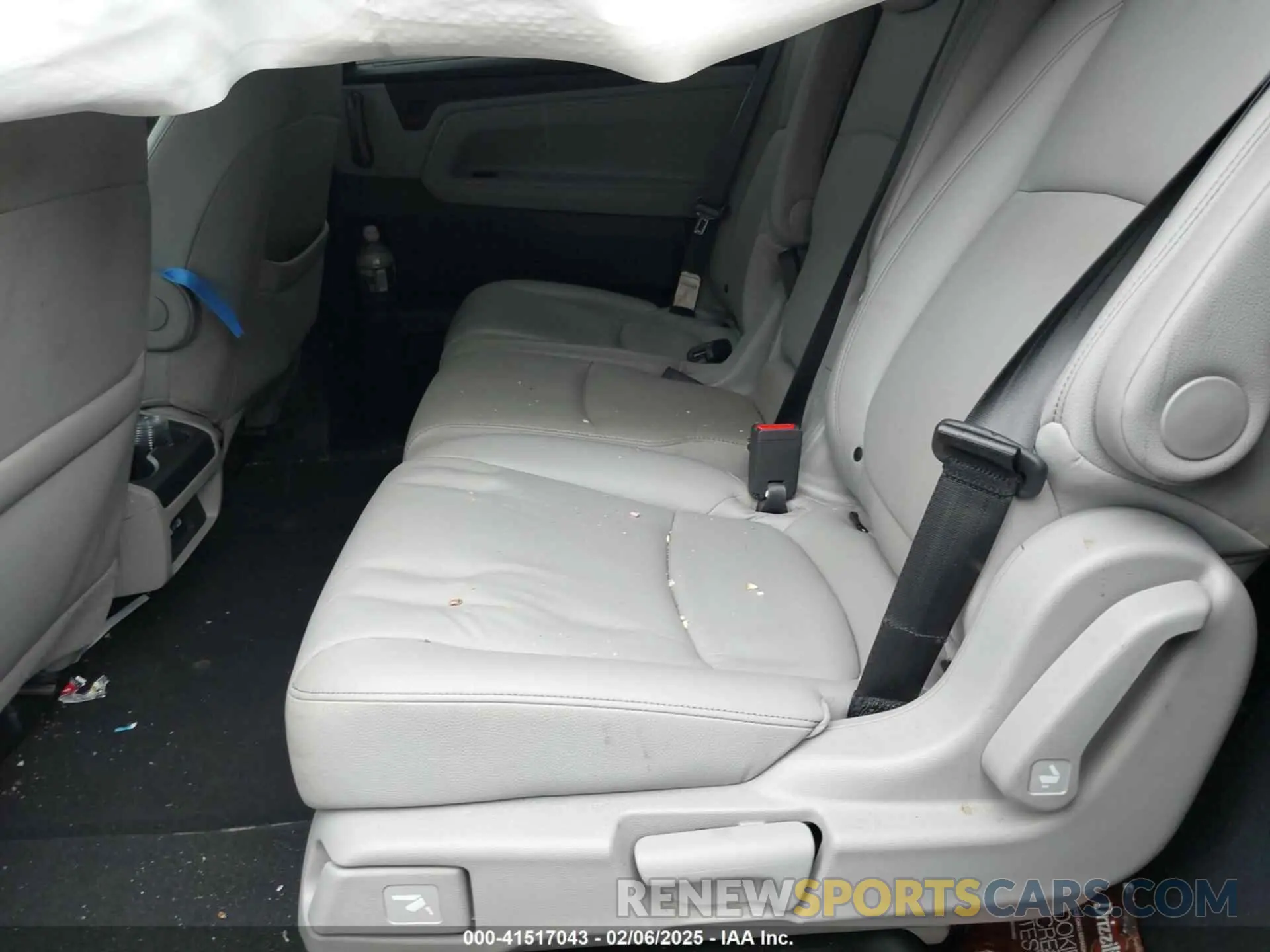 8 Photograph of a damaged car 5FNRL6H62PB036746 HONDA ODYSSEY 2023