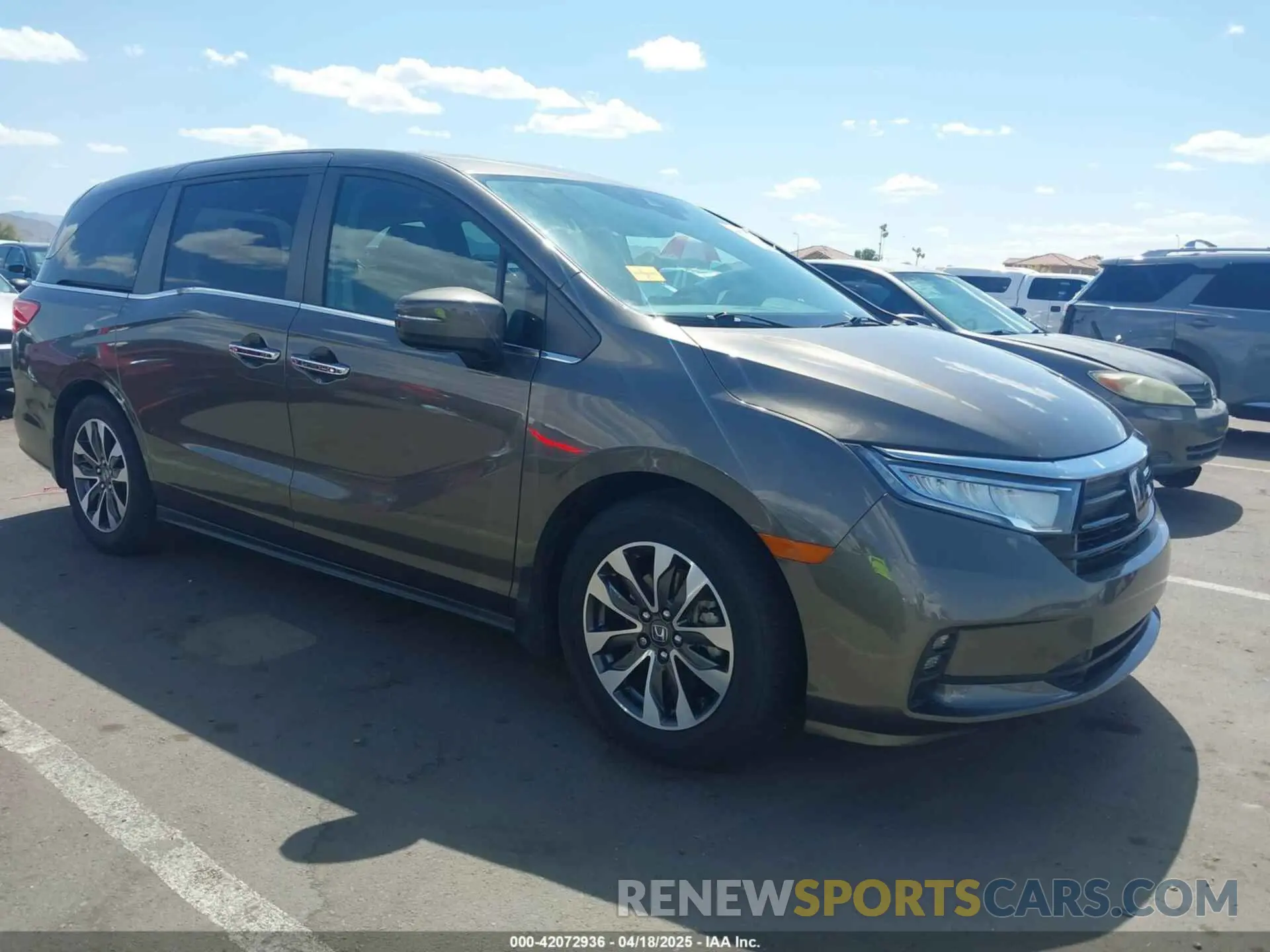 1 Photograph of a damaged car 5FNRL6H68PB028702 HONDA ODYSSEY 2023