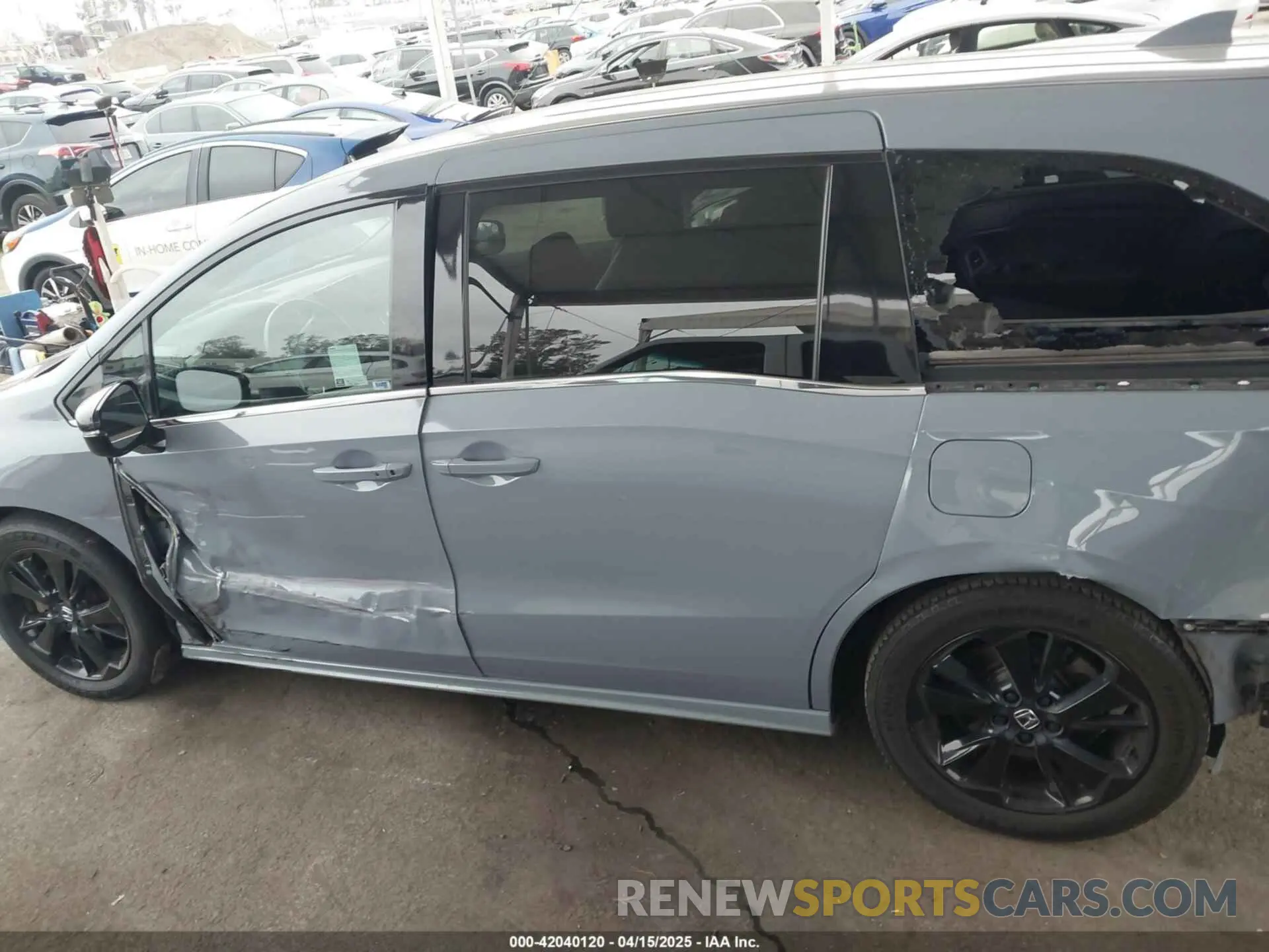 15 Photograph of a damaged car 5FNRL6H75PB074822 HONDA ODYSSEY 2023