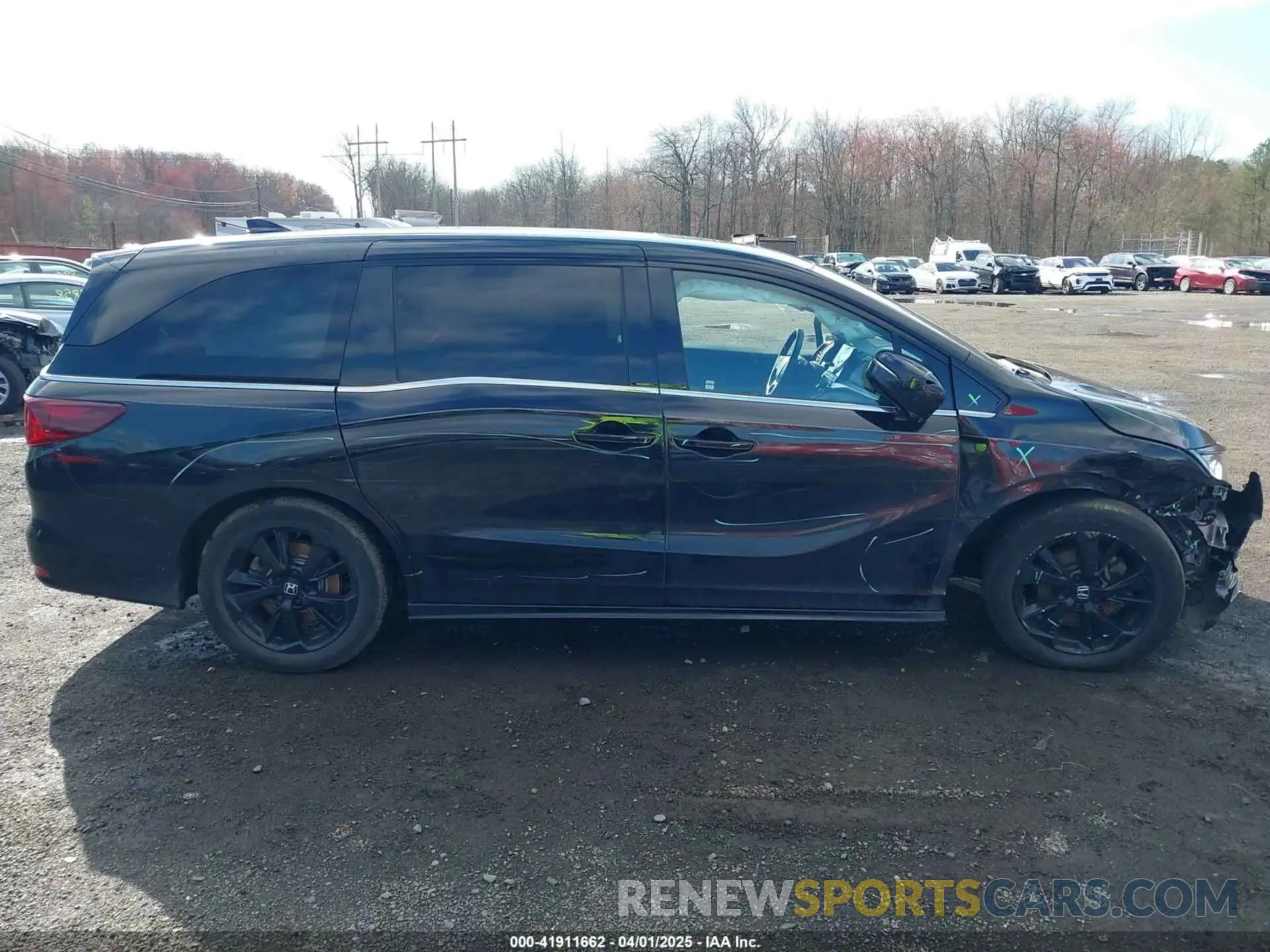 13 Photograph of a damaged car 5FNRL6H79PB075326 HONDA ODYSSEY 2023