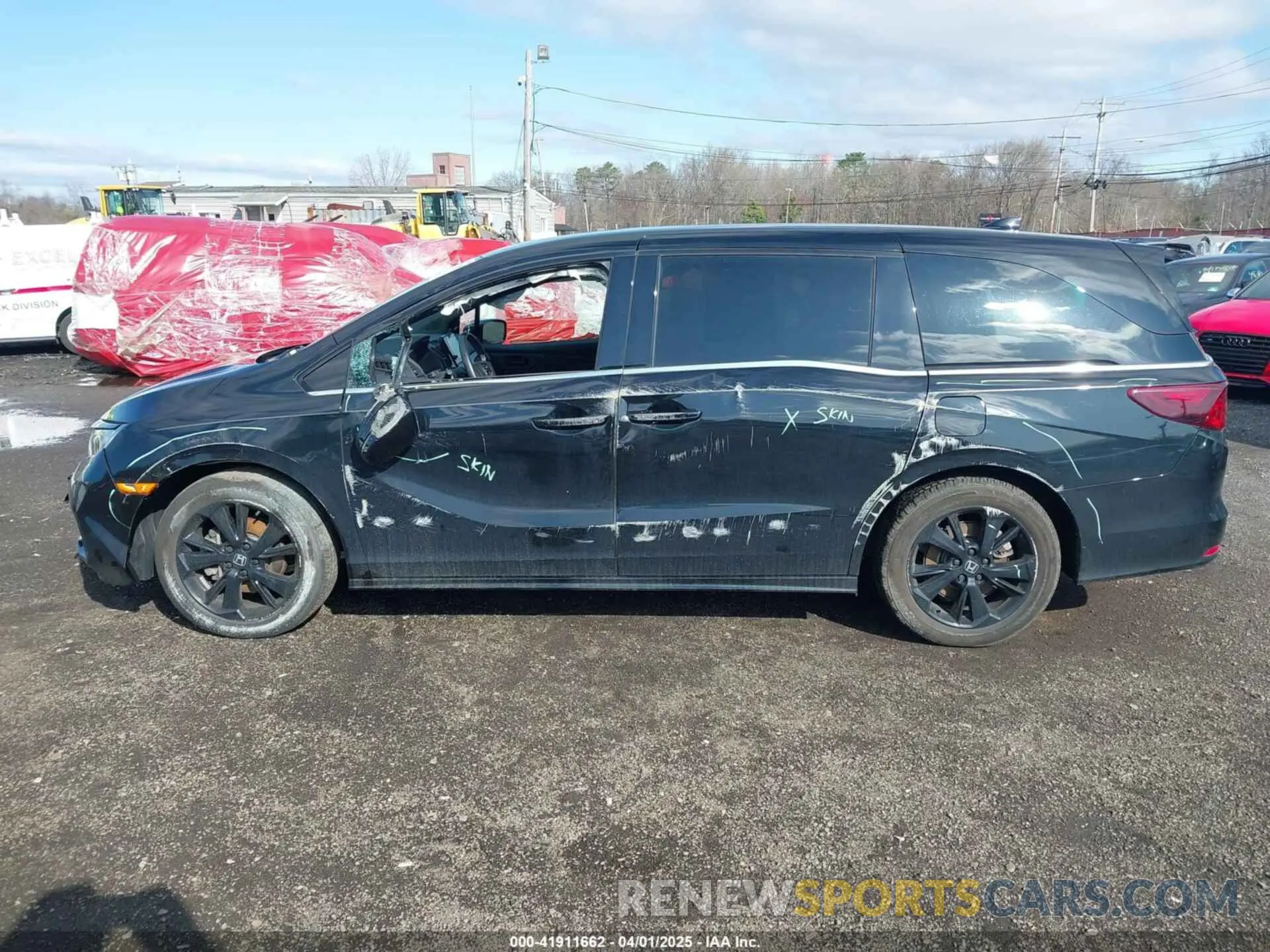 14 Photograph of a damaged car 5FNRL6H79PB075326 HONDA ODYSSEY 2023