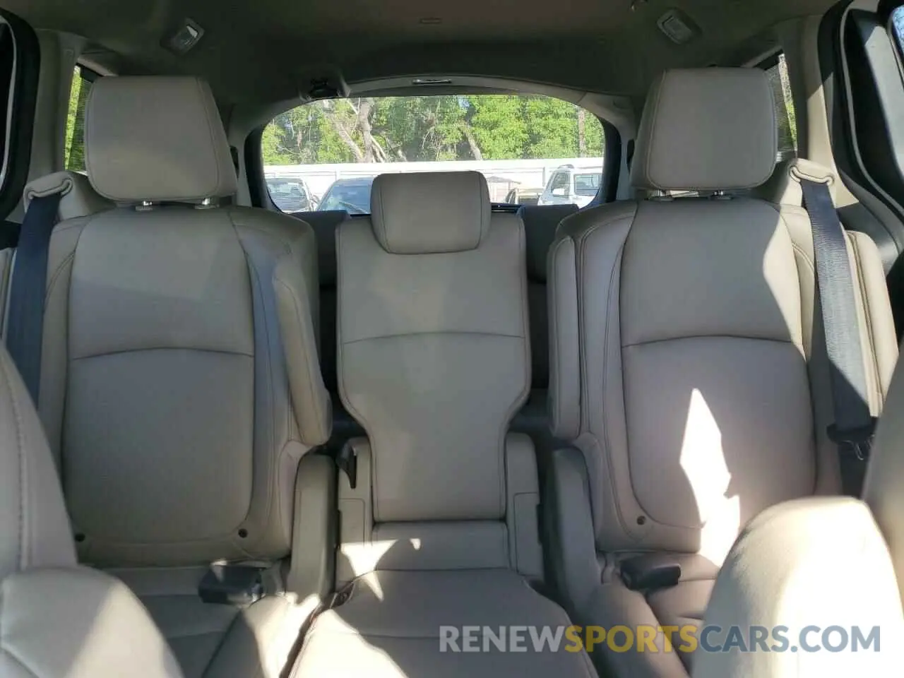 10 Photograph of a damaged car 5FNRL6H80PB076731 HONDA ODYSSEY 2023