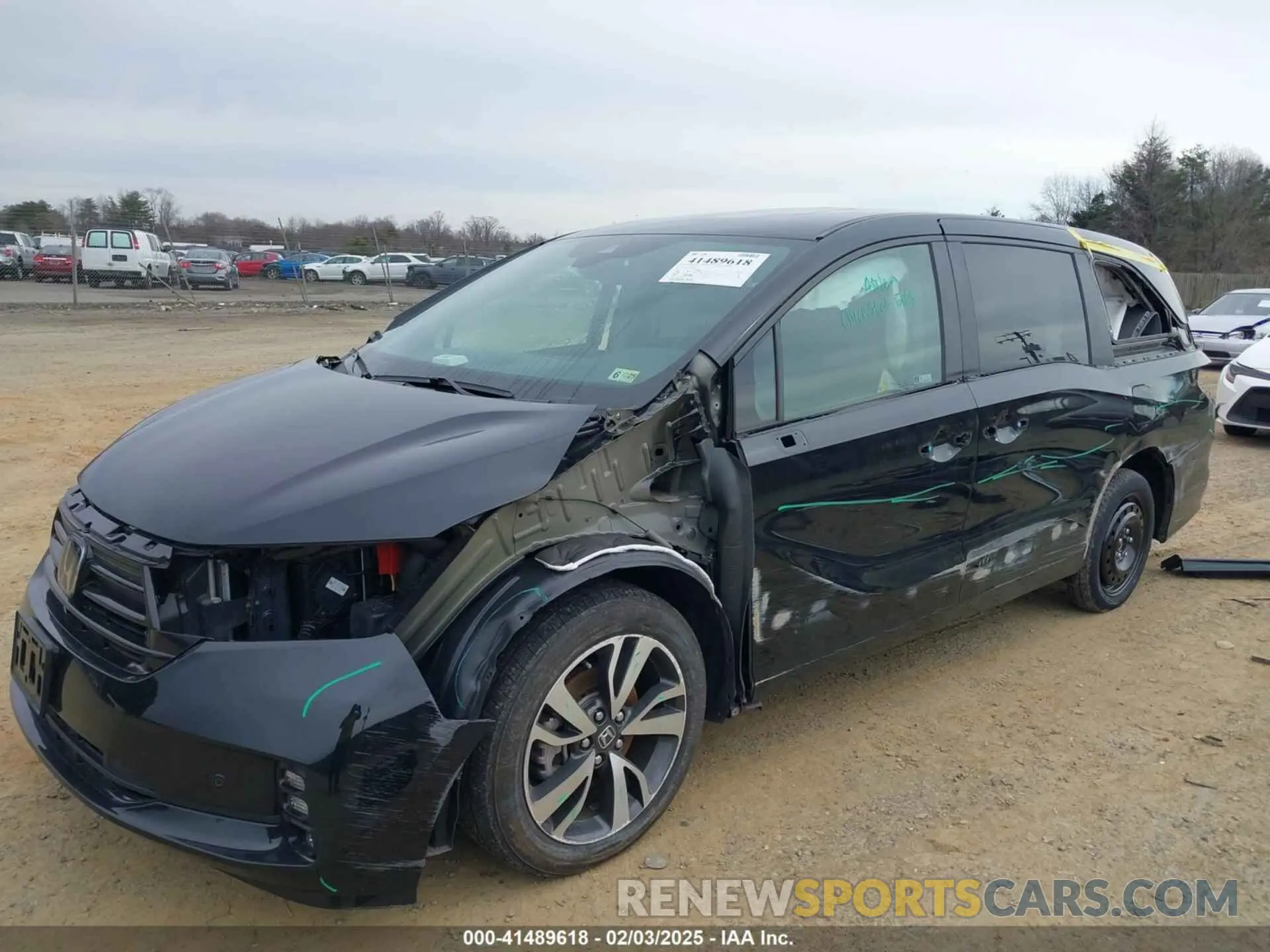 2 Photograph of a damaged car 5FNRL6H81PB068721 HONDA ODYSSEY 2023