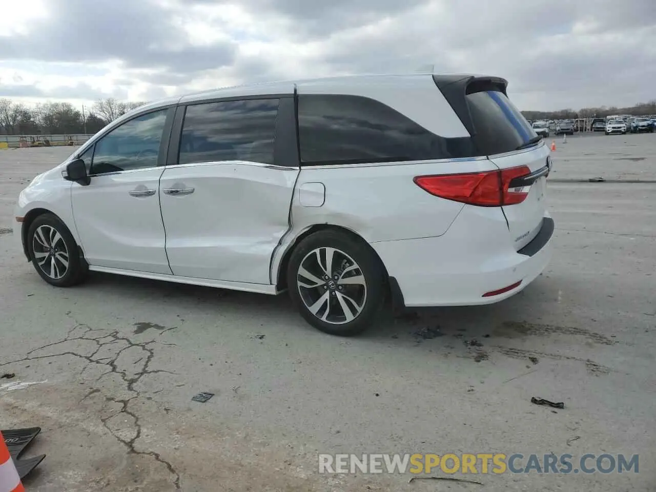 2 Photograph of a damaged car 5FNRL6H83PB006964 HONDA ODYSSEY 2023