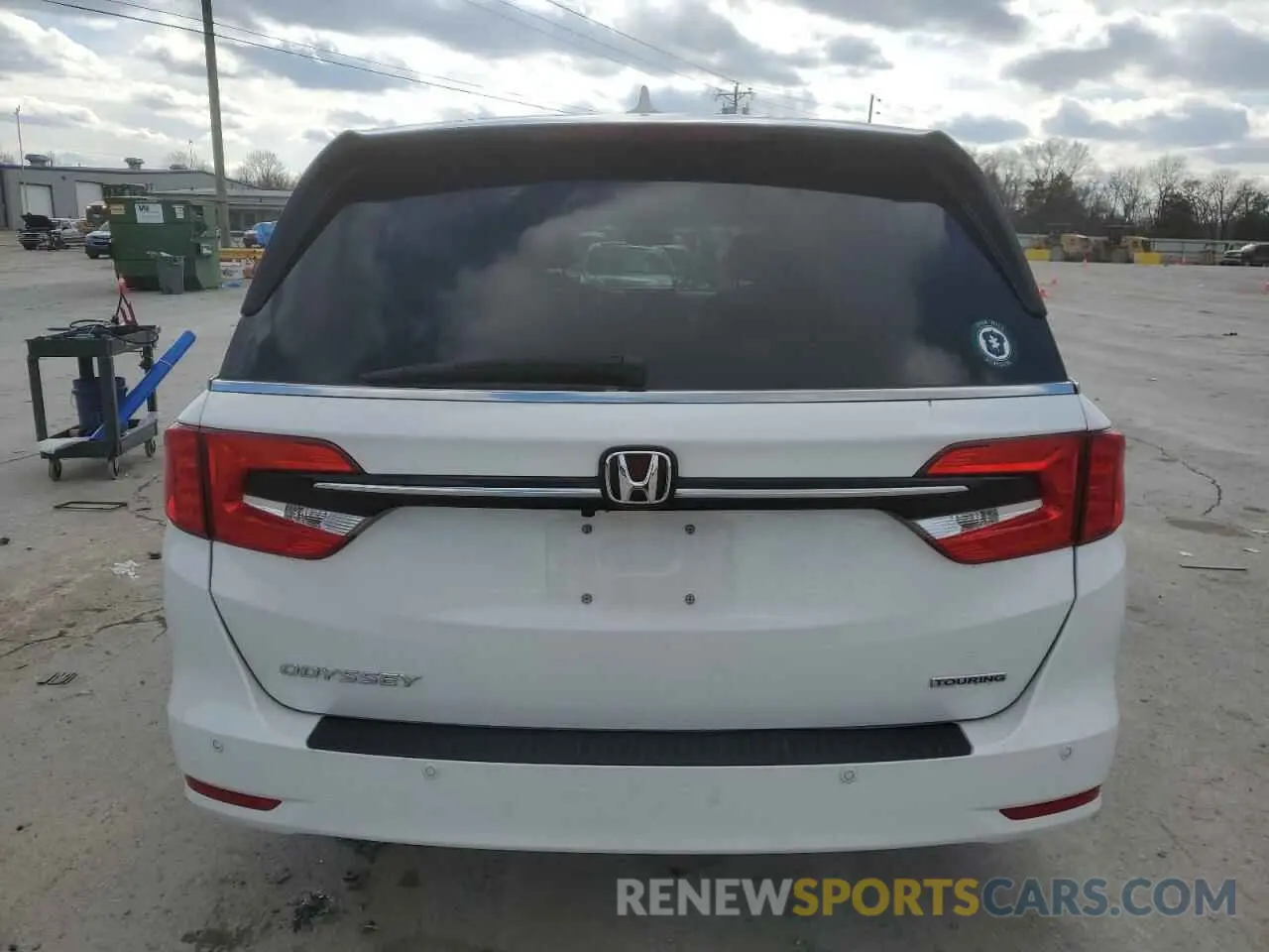 6 Photograph of a damaged car 5FNRL6H83PB006964 HONDA ODYSSEY 2023