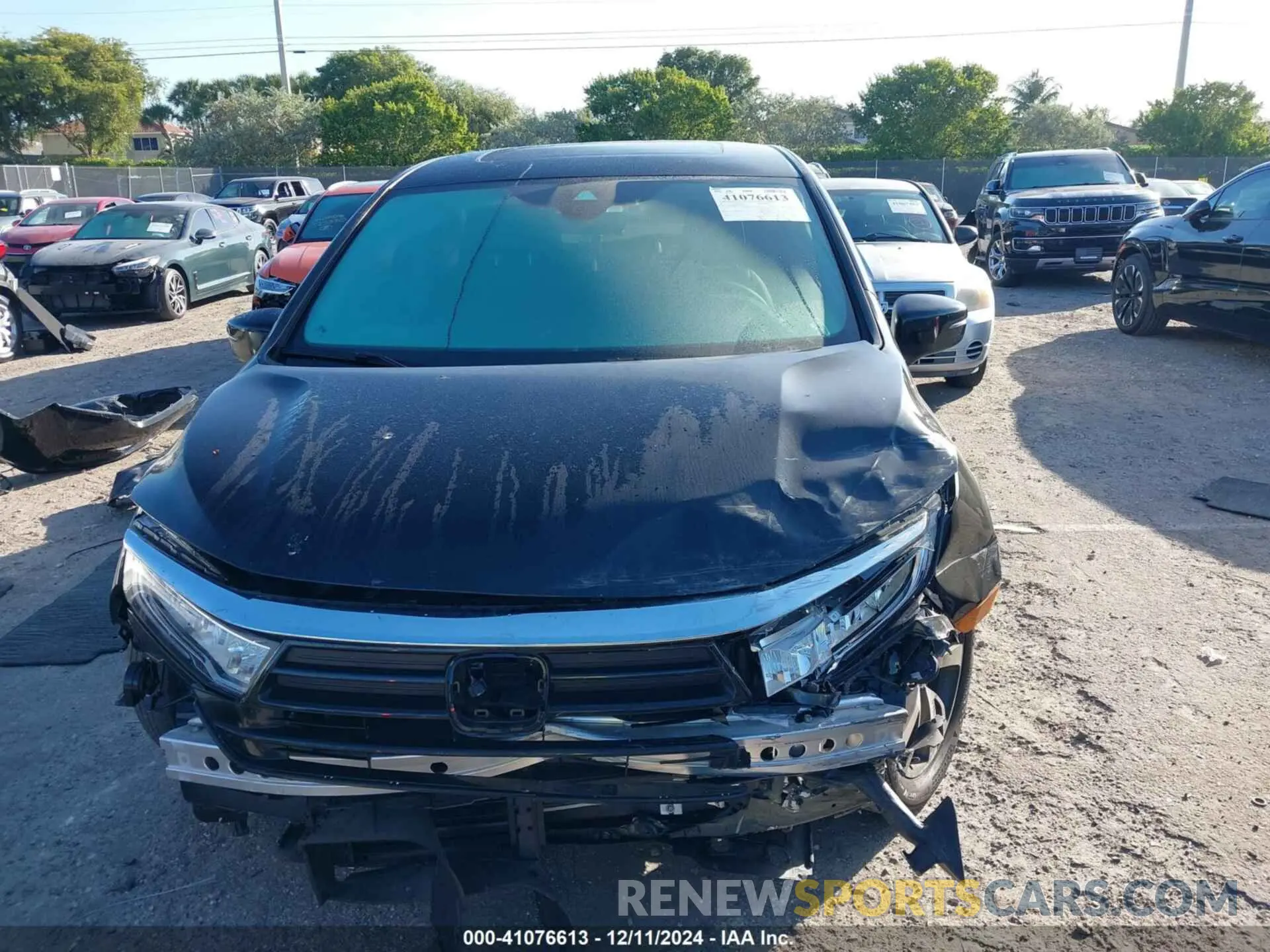 12 Photograph of a damaged car 5FNRL6H83PB046347 HONDA ODYSSEY 2023