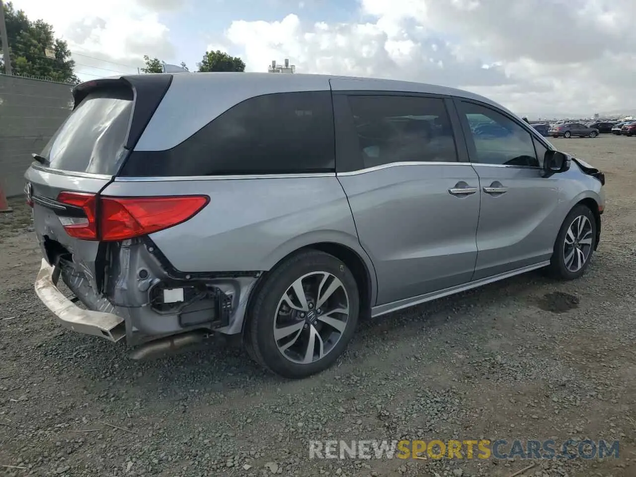 3 Photograph of a damaged car 5FNRL6H86PB032605 HONDA ODYSSEY 2023