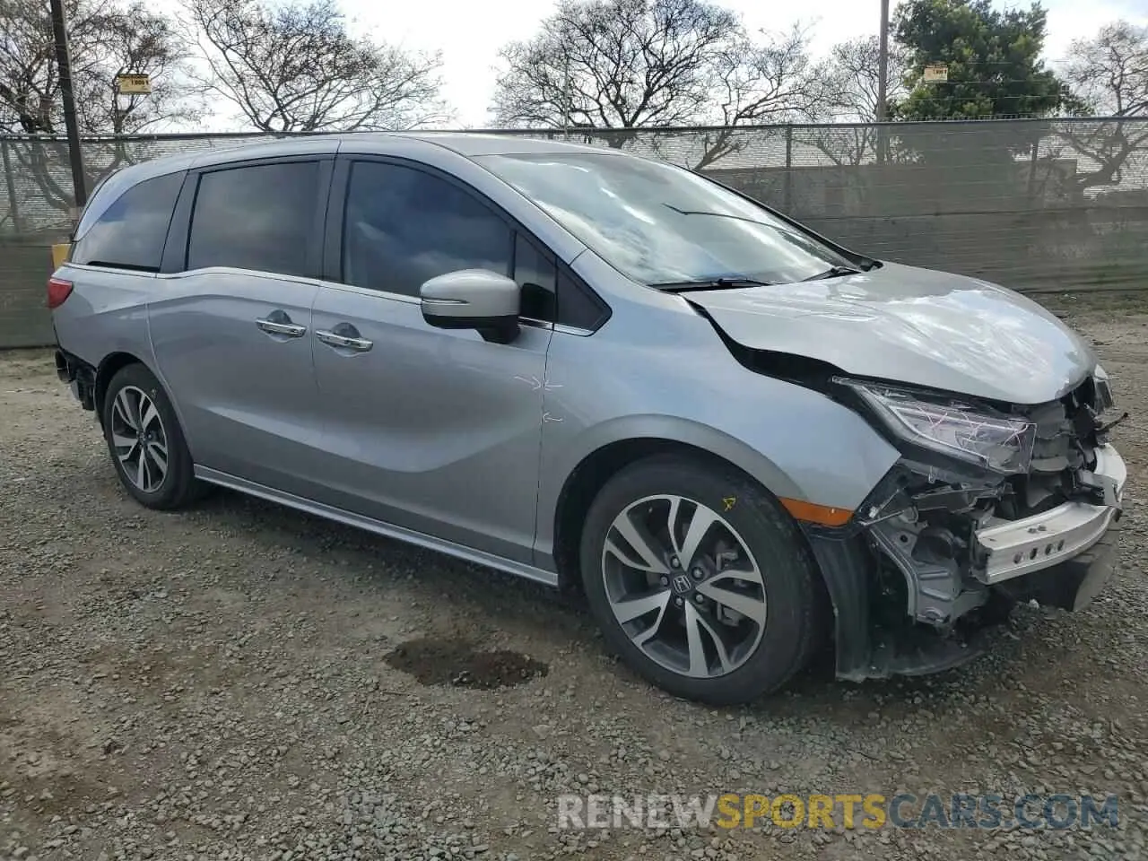 4 Photograph of a damaged car 5FNRL6H86PB032605 HONDA ODYSSEY 2023