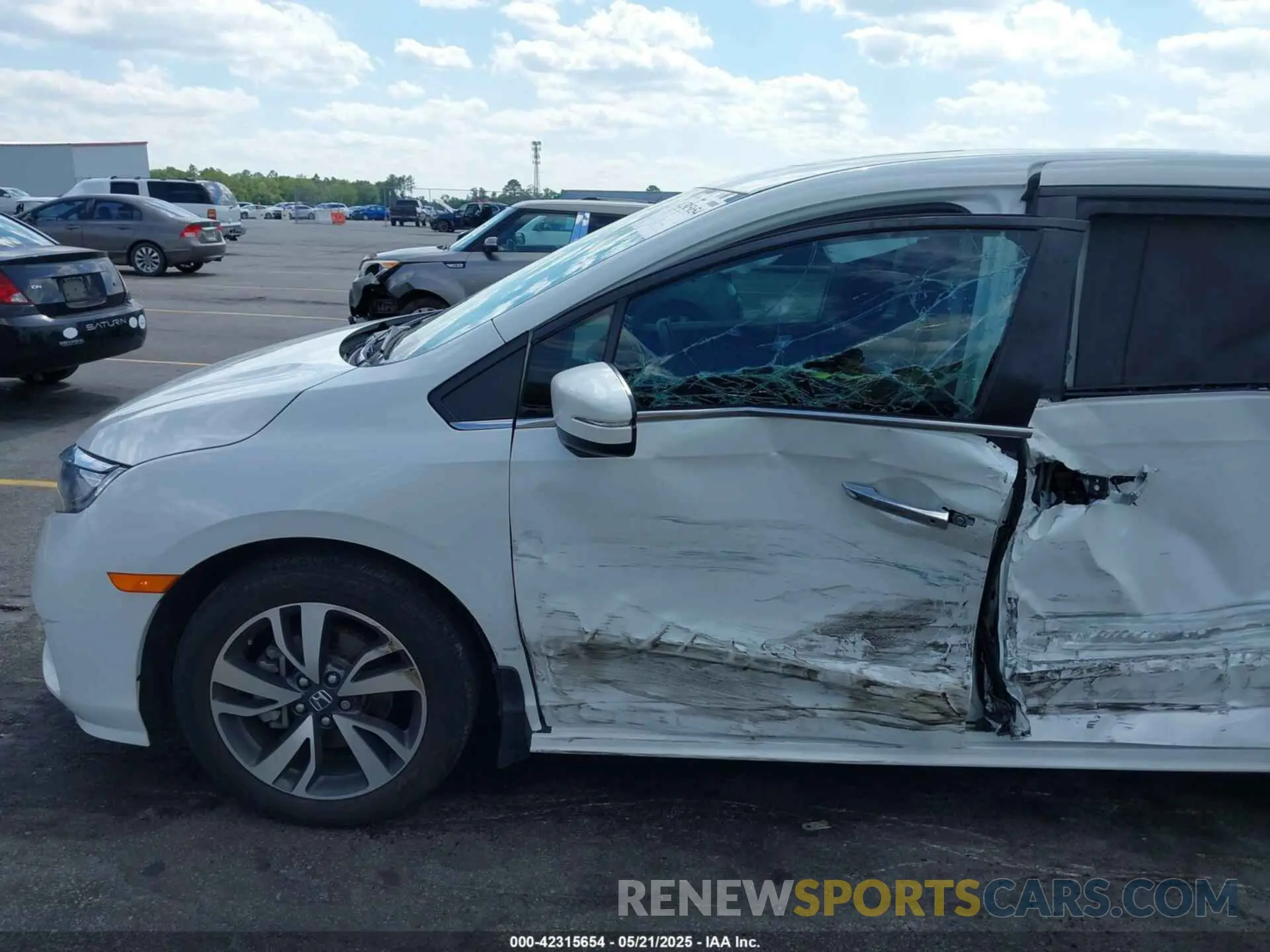 6 Photograph of a damaged car 5FNRL6H89PB016527 HONDA ODYSSEY 2023
