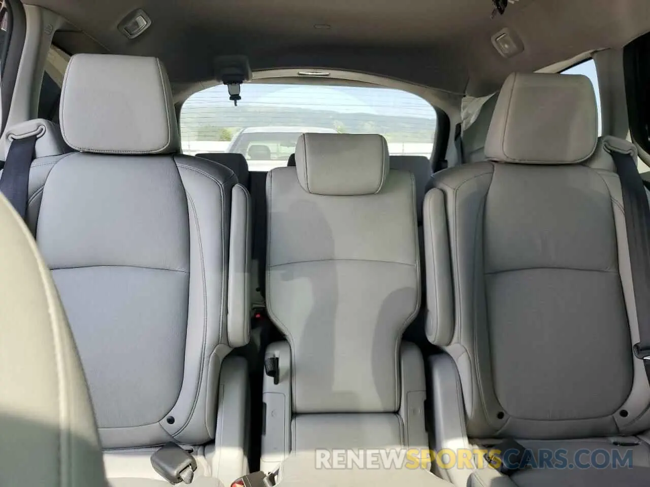 10 Photograph of a damaged car 5FNRL6H89PB052833 HONDA ODYSSEY 2023