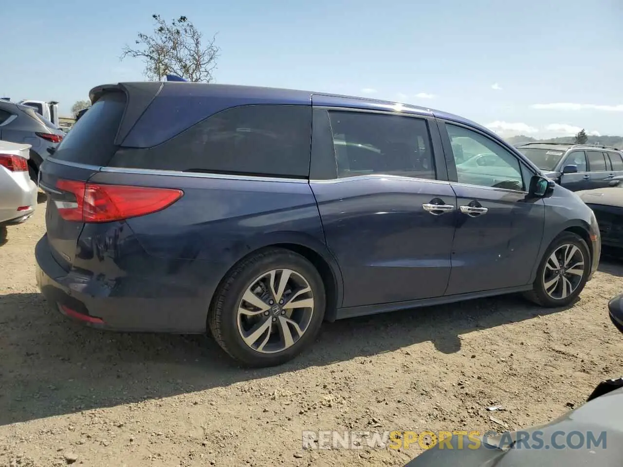 3 Photograph of a damaged car 5FNRL6H89PB052833 HONDA ODYSSEY 2023