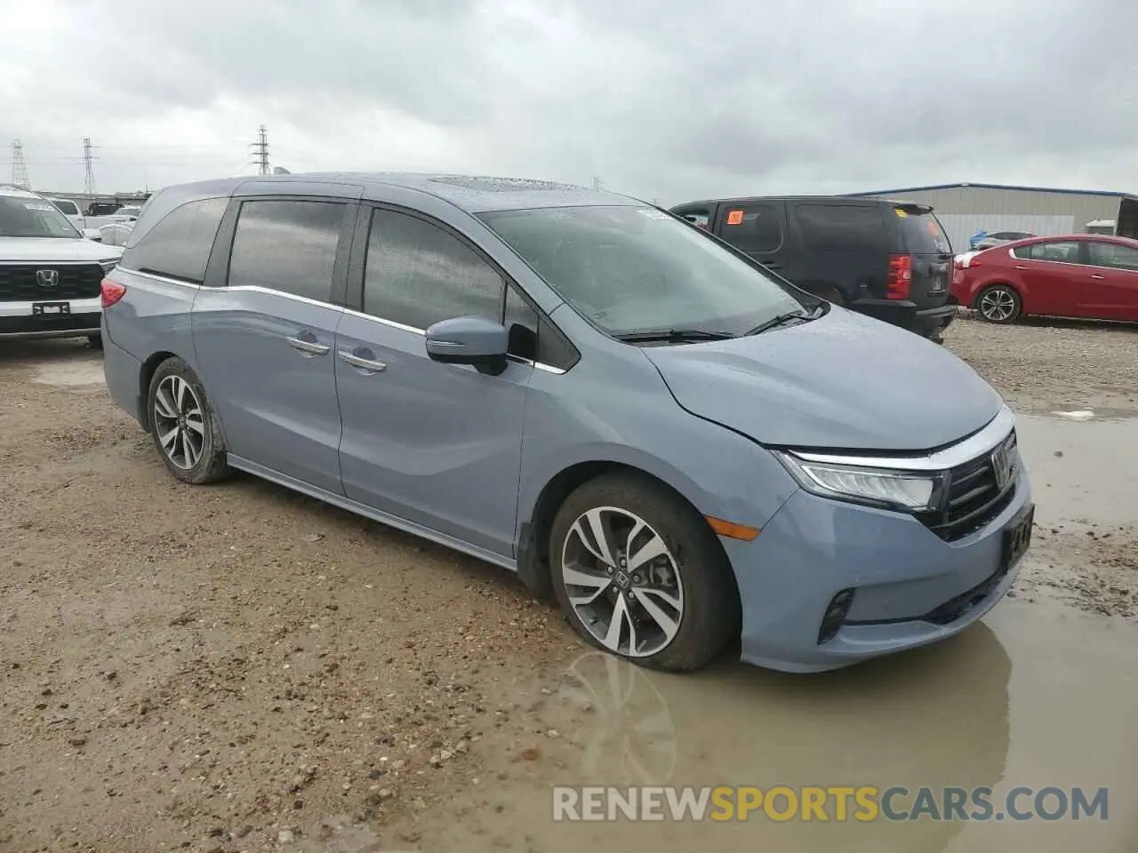 4 Photograph of a damaged car 5FNRL6H8XPB006475 HONDA ODYSSEY 2023